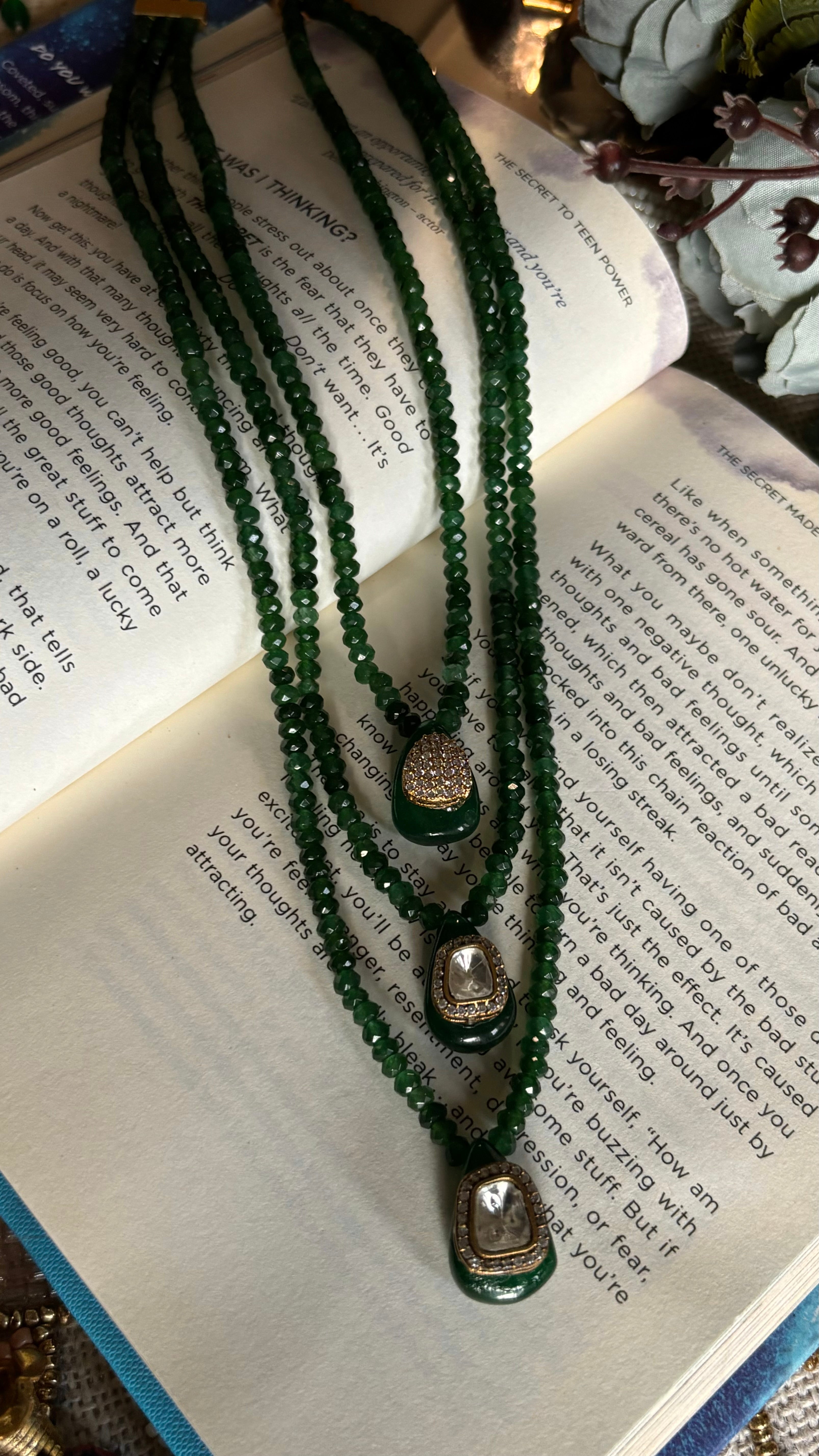 Emerald Victorian polki necklace