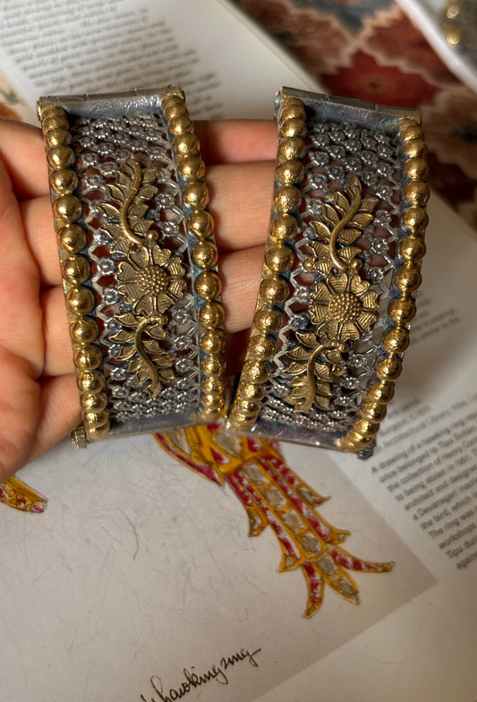 Floral santhal tribal bangles
