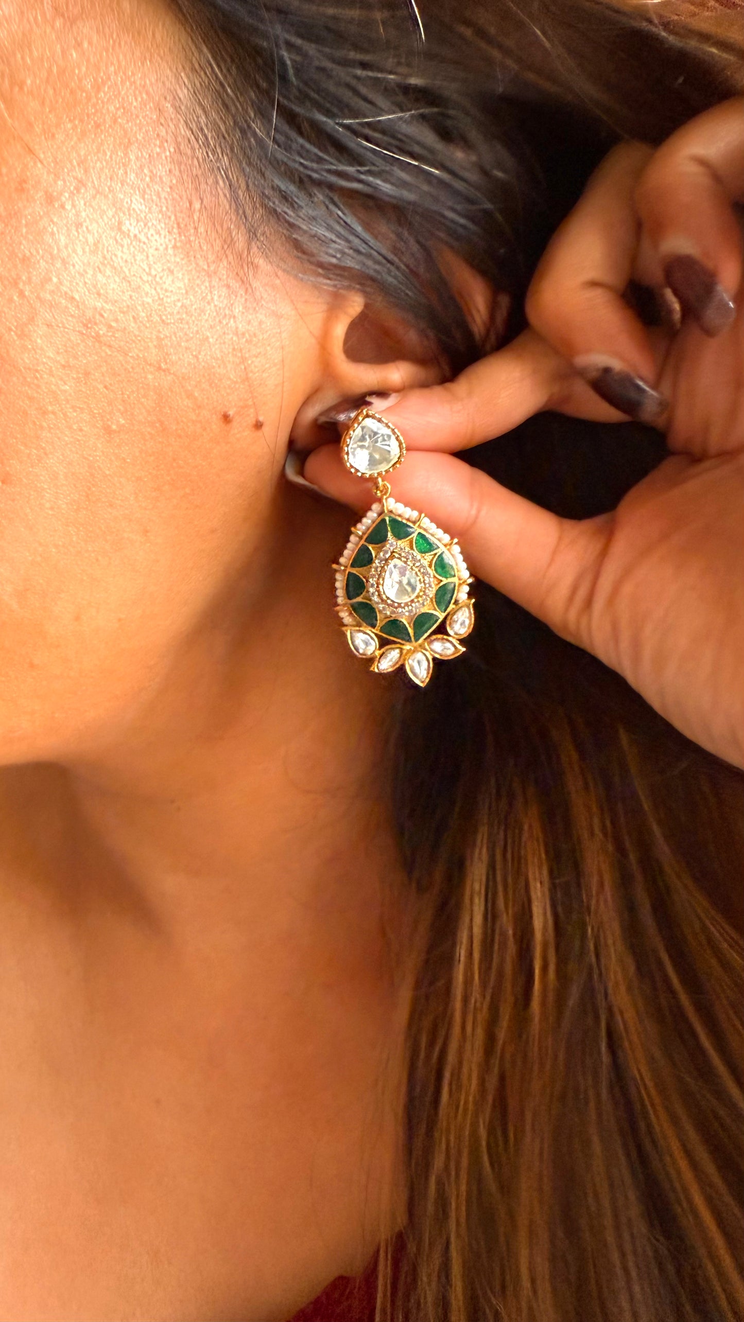 Emerald doublet moissanite & emerald katdana set