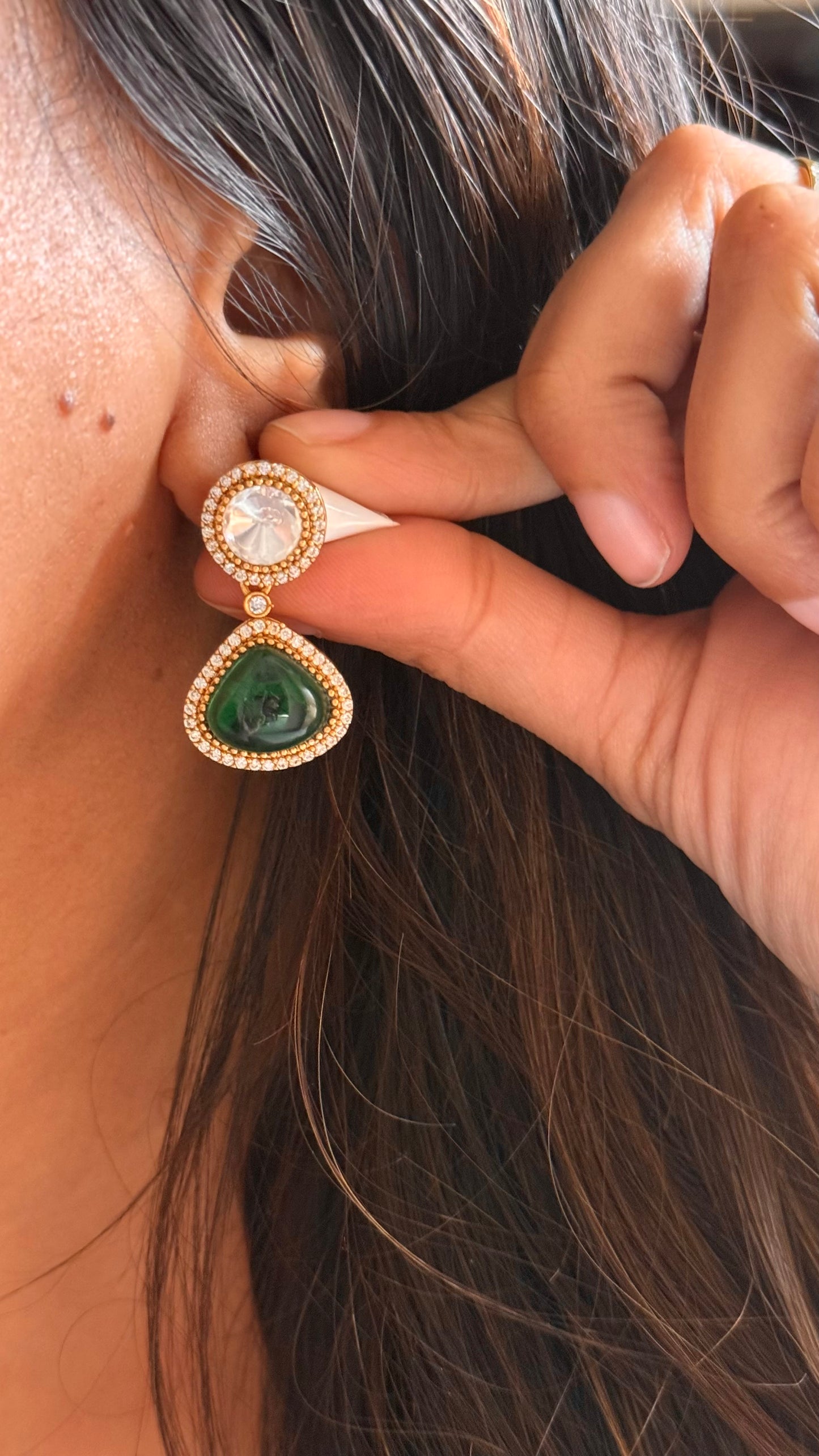 Emerald gold minimal necklace set