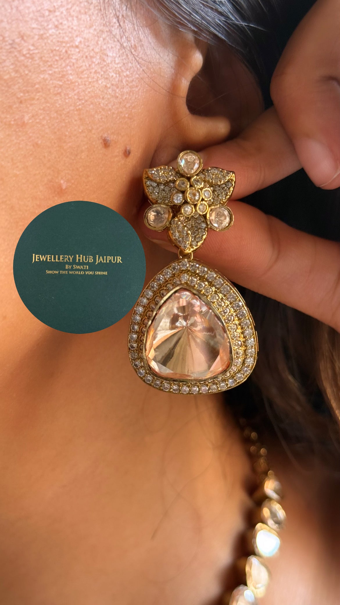 Moissanite floral & mint doublet collar set