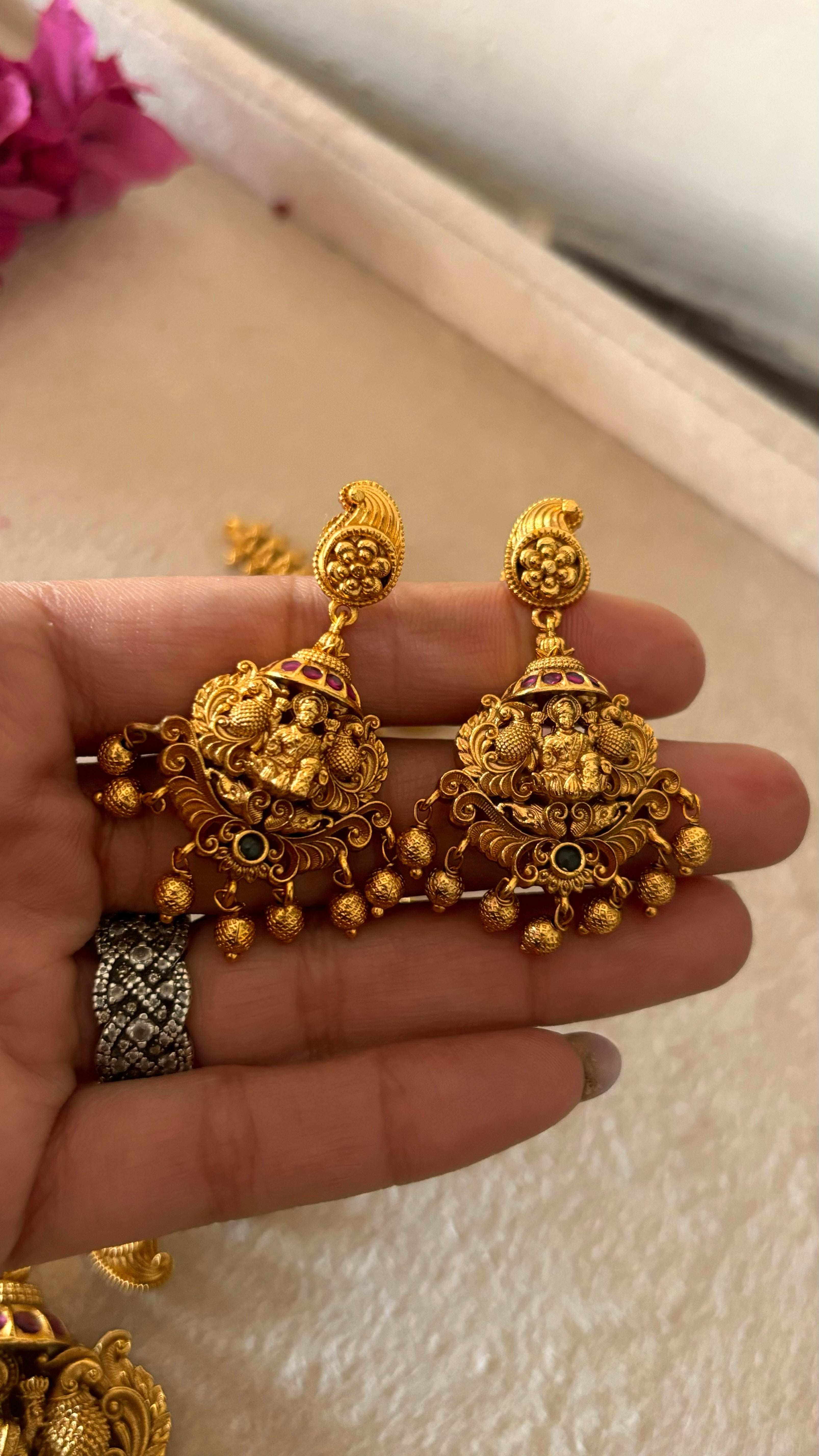 Temple jewellery with earrings