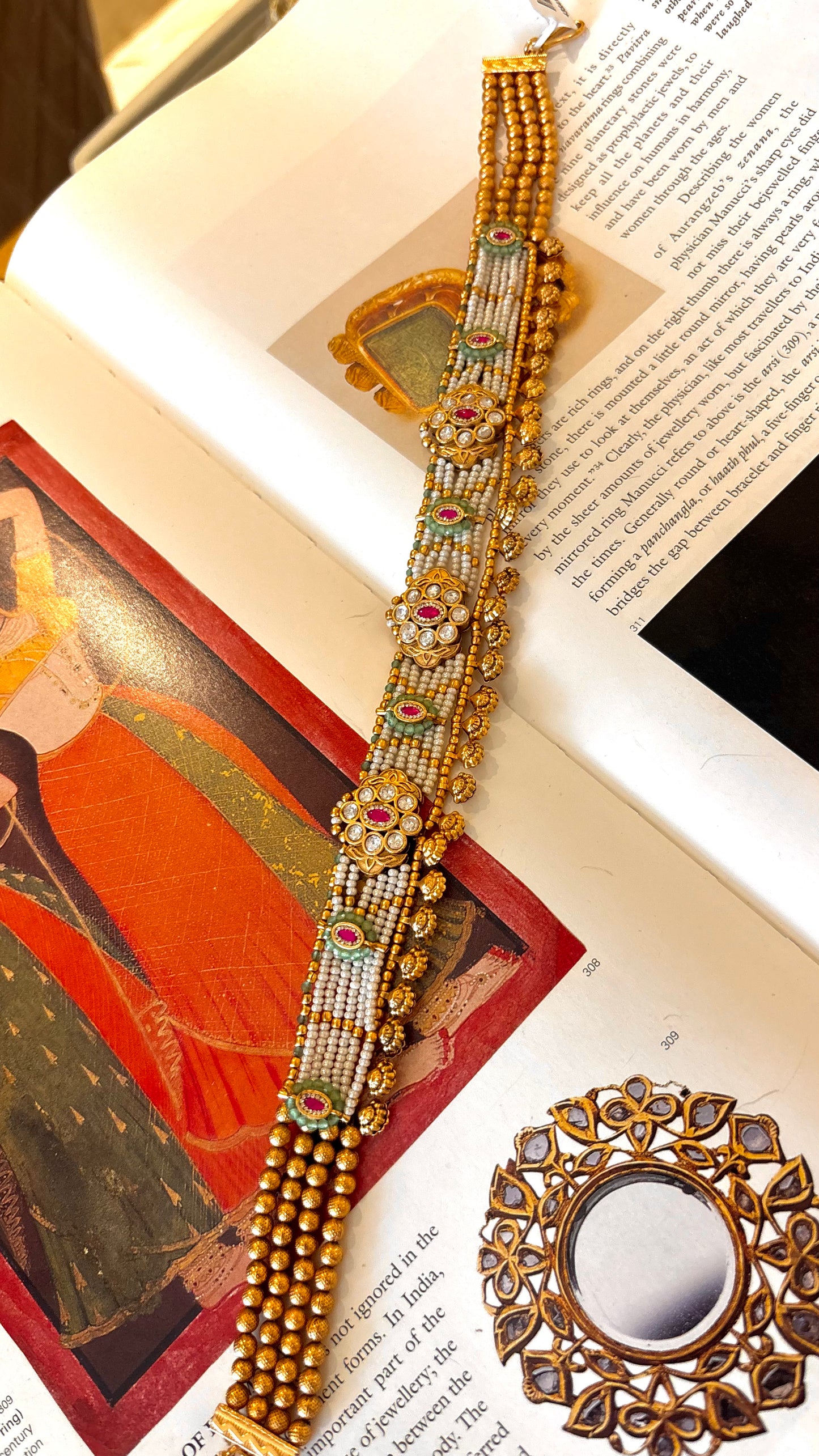 Floral ruby kundan rajwada mathapatti