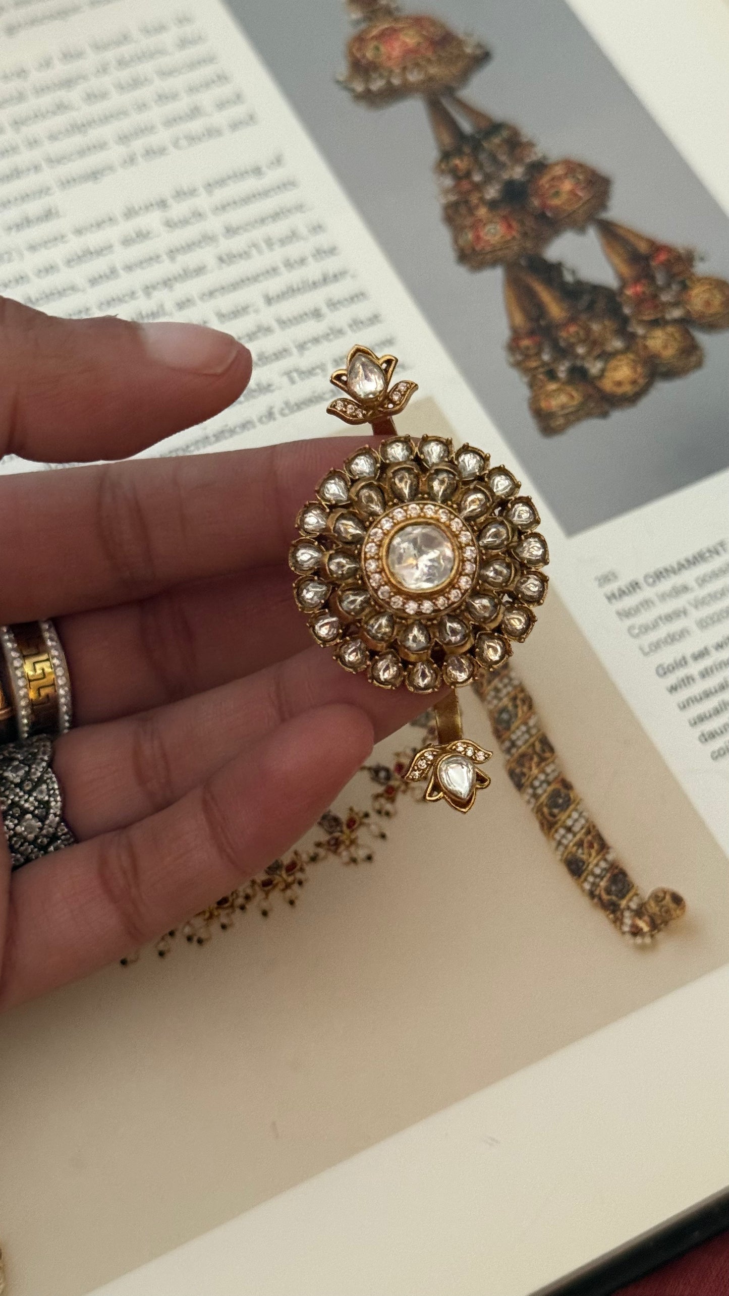 Heritage polki double finger ring