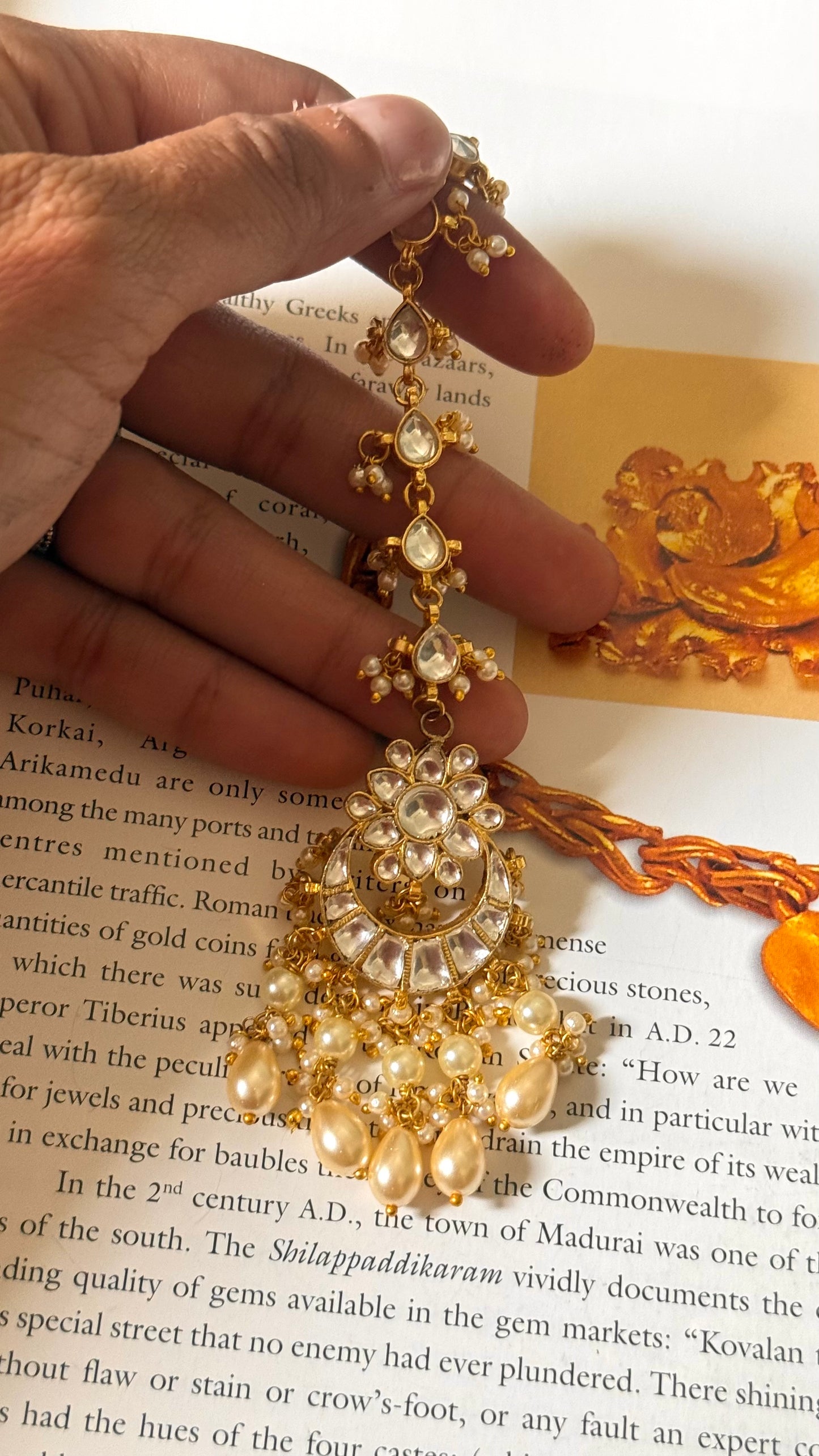 Paachi Kundan jadau with tear drops maangtika