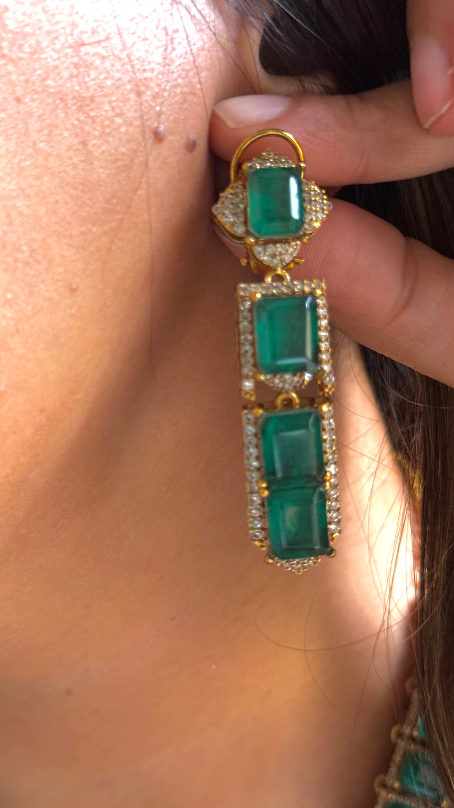 Emerald doublet designer, collar necklace