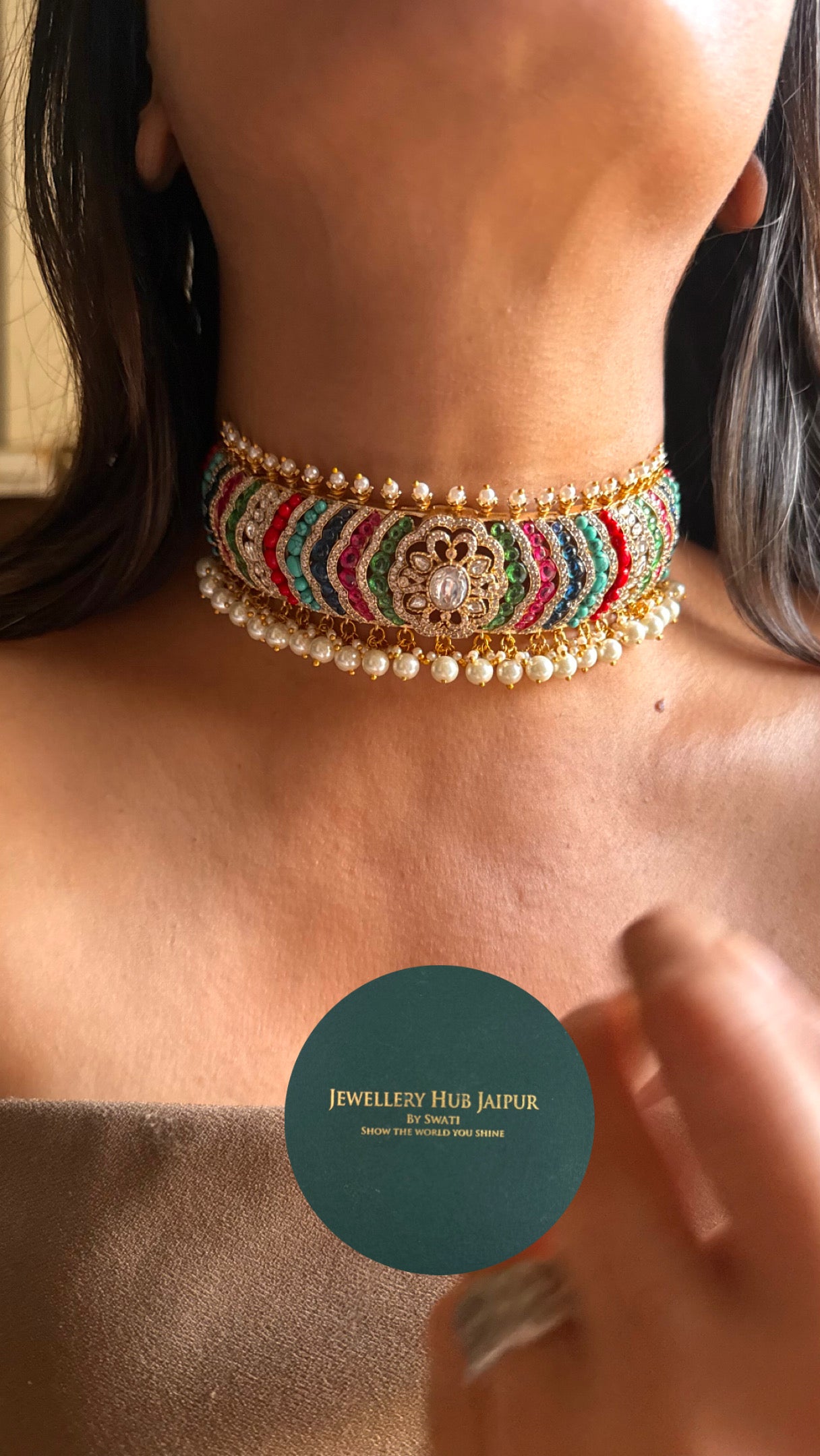 Multicoloured floral real mossanite choker
