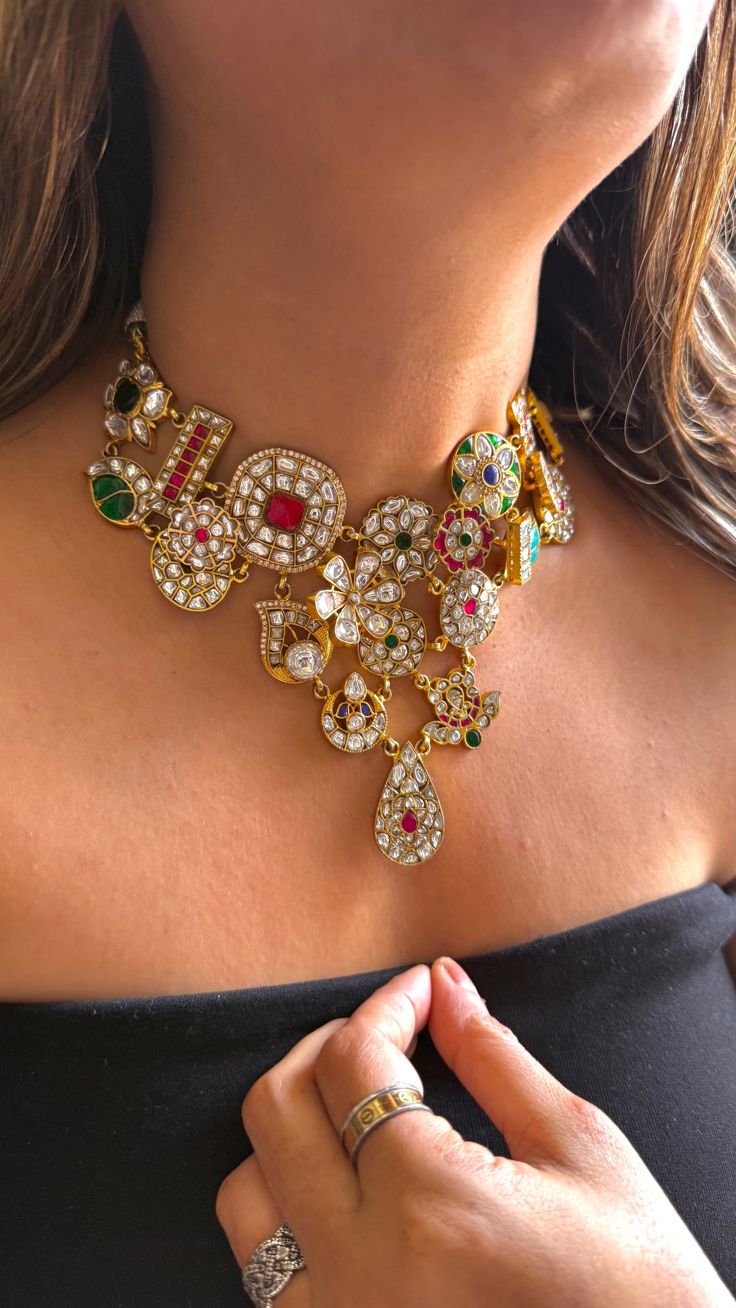 Handmade Paachi kundan Multiple Motif Necklace