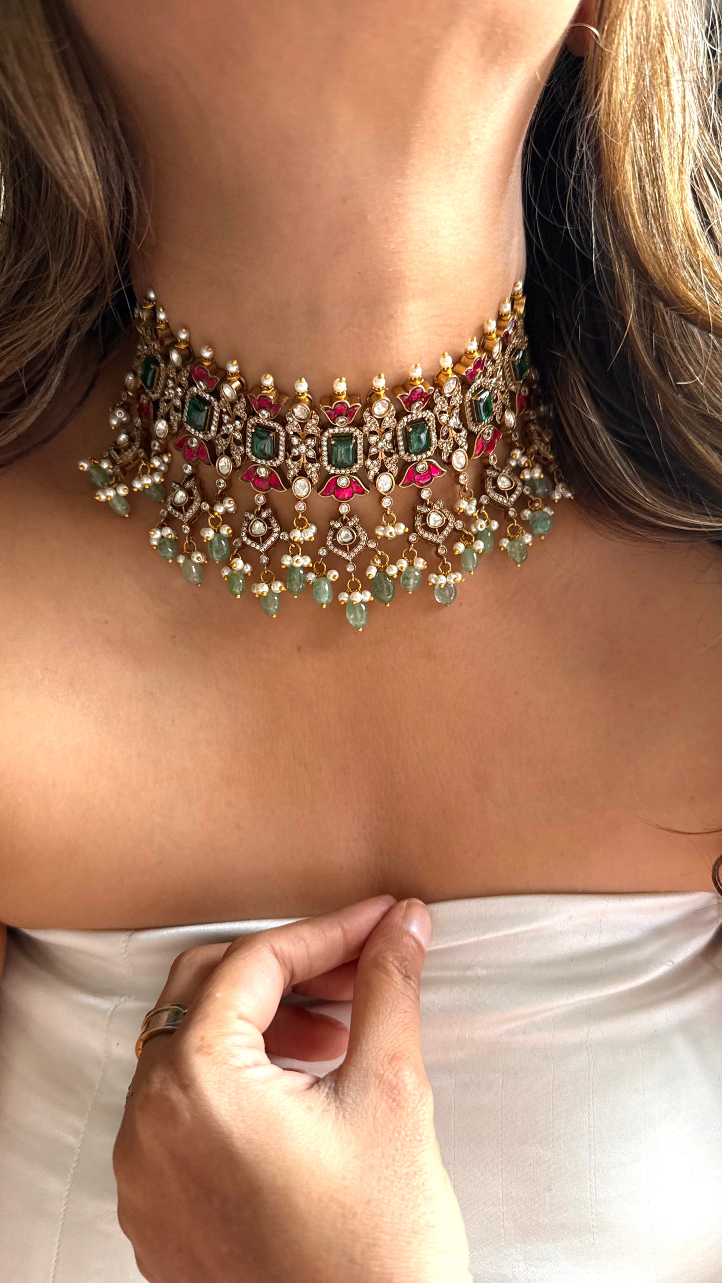 Bridal Asia inspired Emerald & Rani pink Mint drop Choker