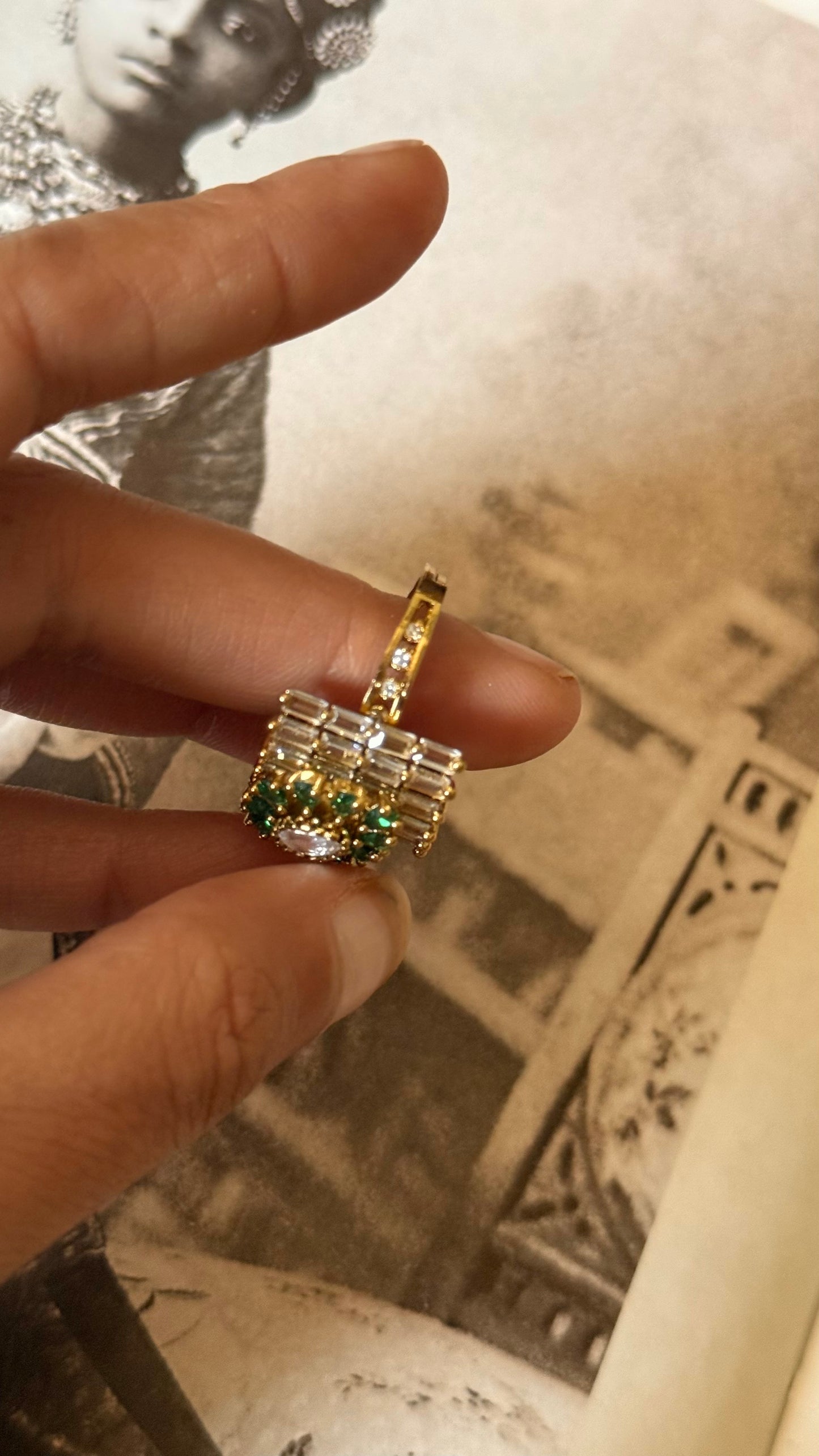 Emerald moissanite uncut polki adjustable ring