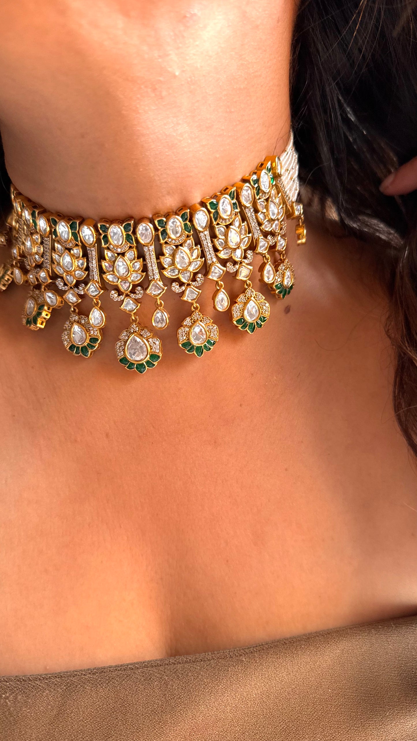 Emerald Takkar work Moissanite Choker Necklace