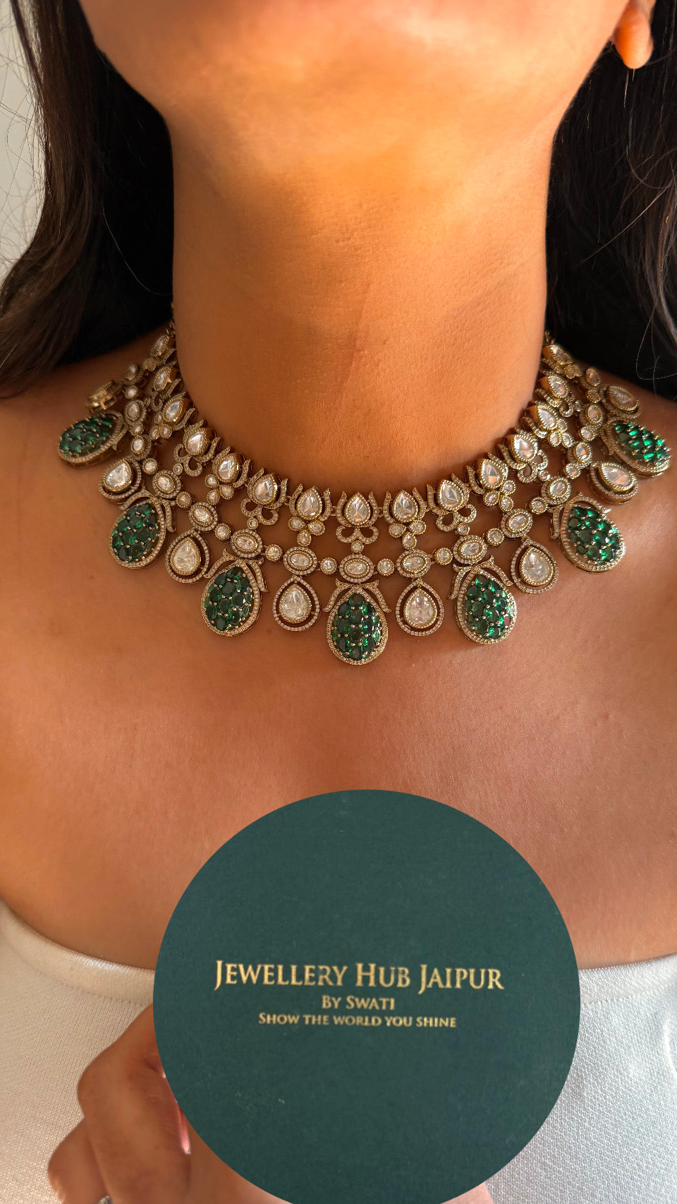 Emerald takkar victorian collar necklace