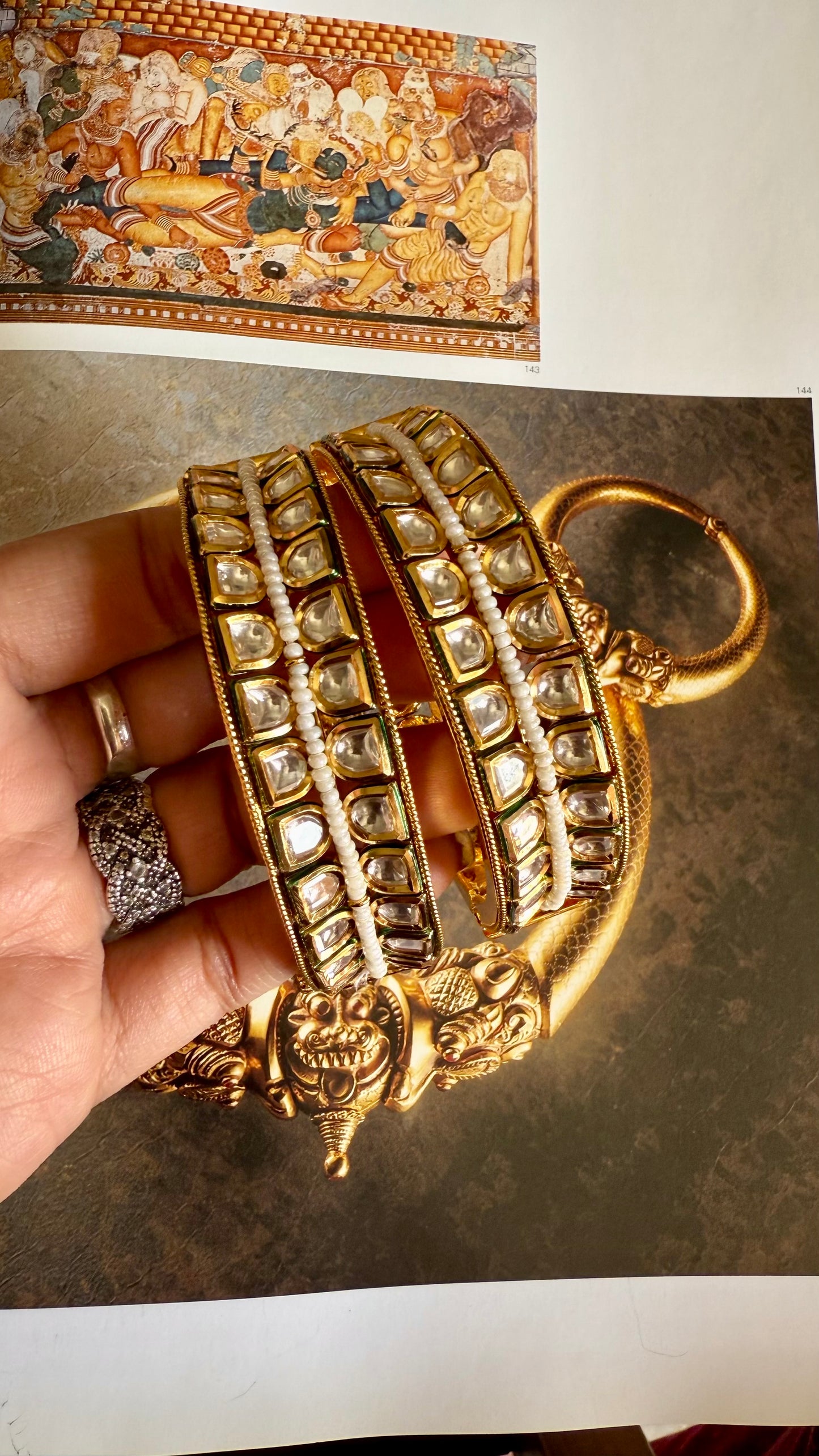 AC kundan emerald meenakari openable bangle