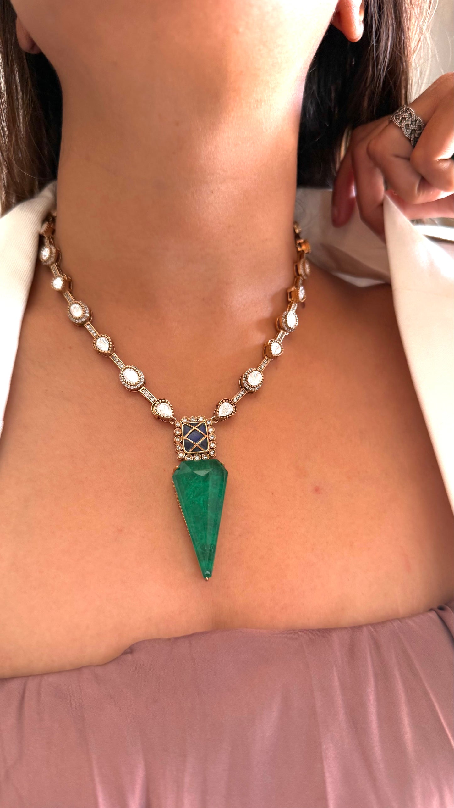 Eshvini Emerald & sapphire katdana moissanite mid length necklace