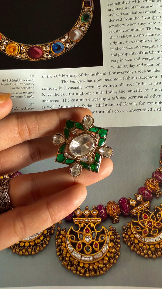 Emerald katdana designer adjustable ring