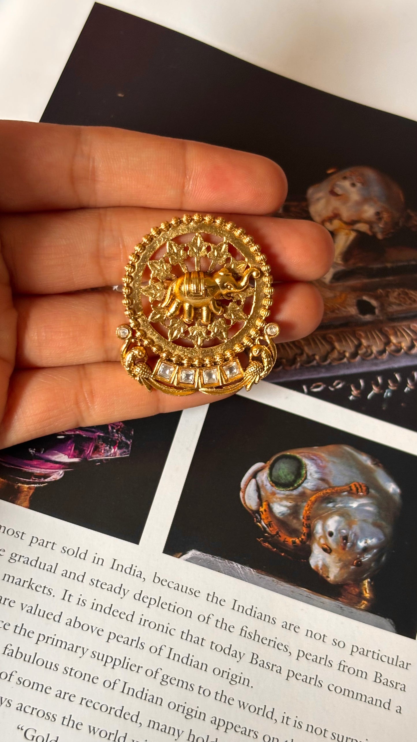 Gaj heritage gold ring