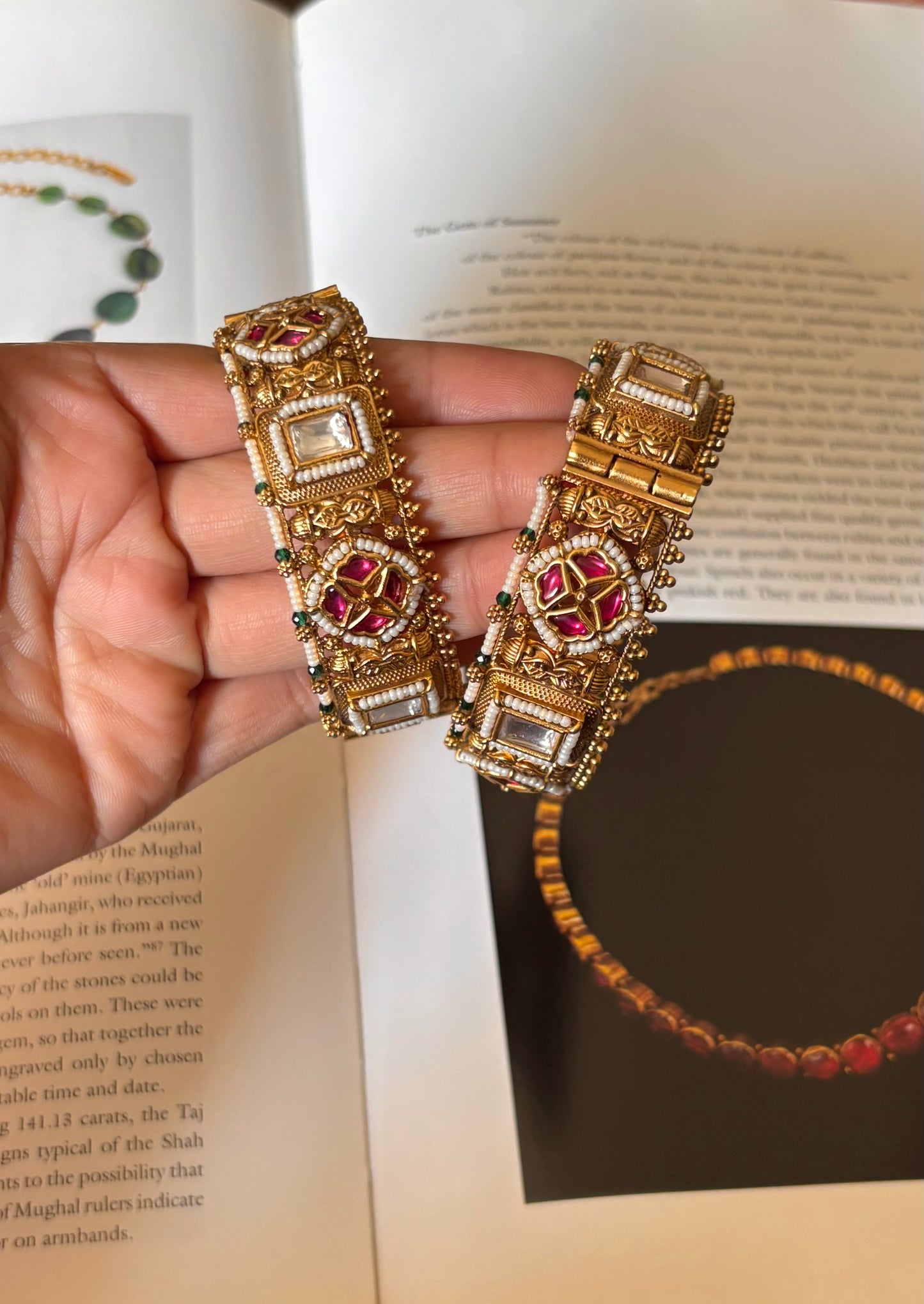Ruby uncut polki rajwada bangles