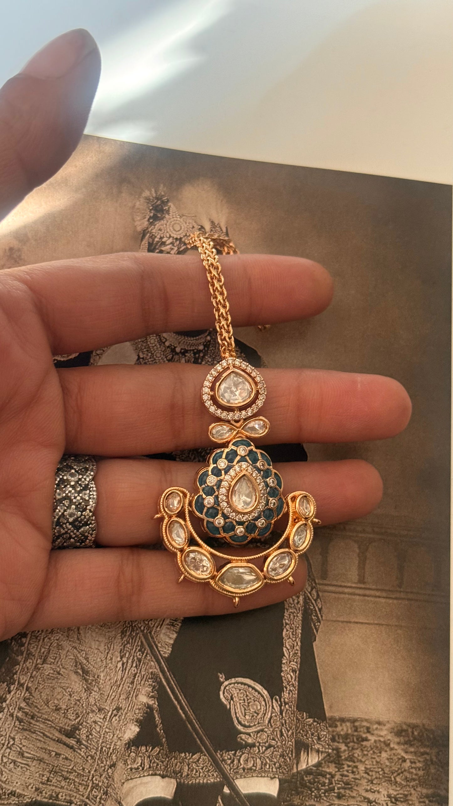 Sapphire taker work polki maangtika