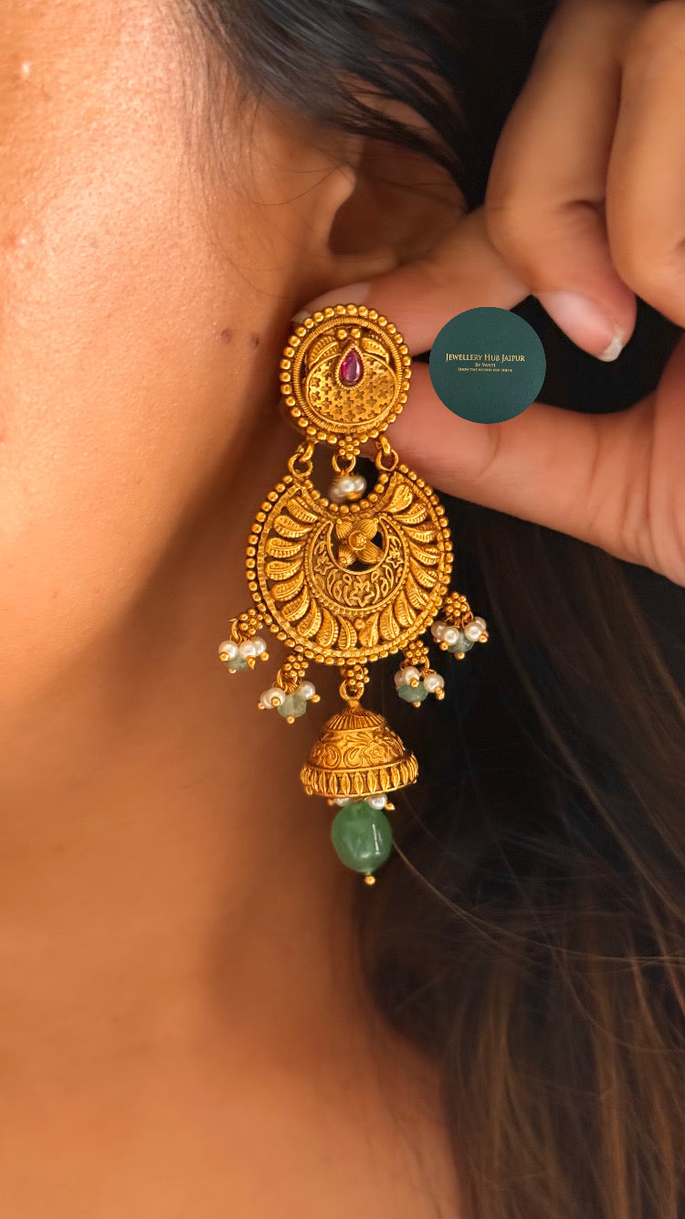 Rajwada Rani pink royal emerald drop collar set