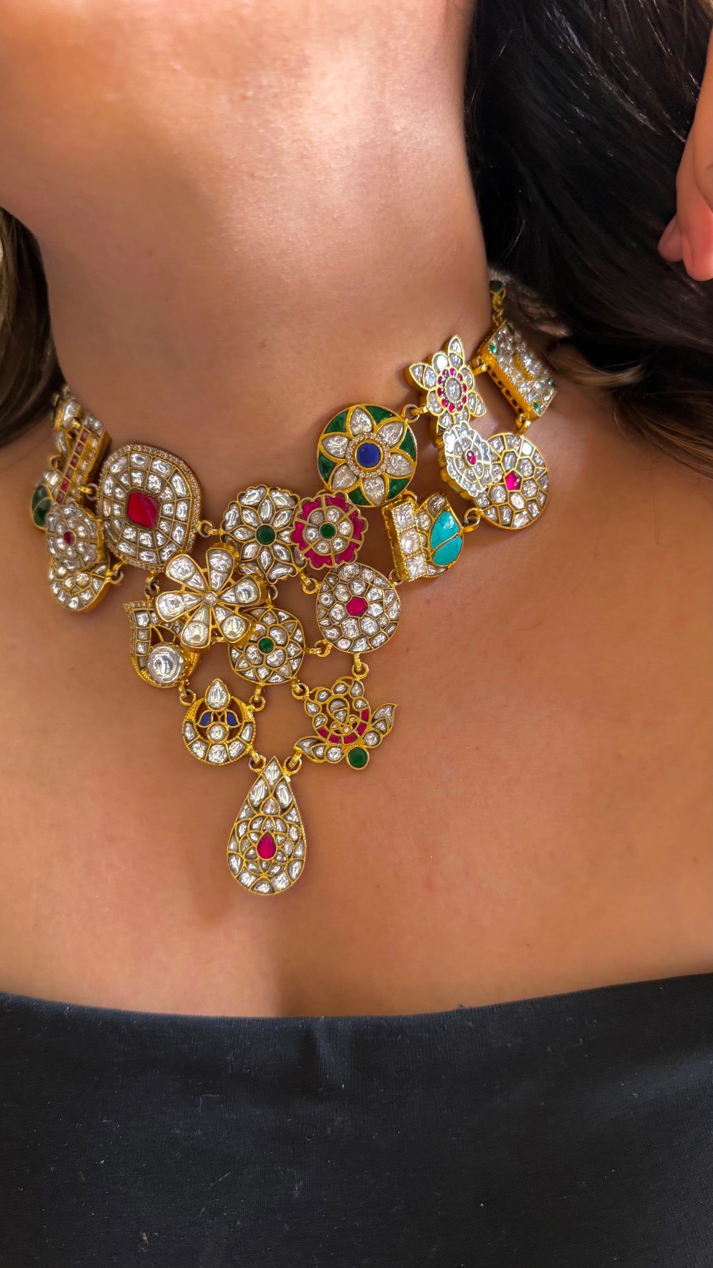 Handmade Paachi kundan Multiple Motif Necklace