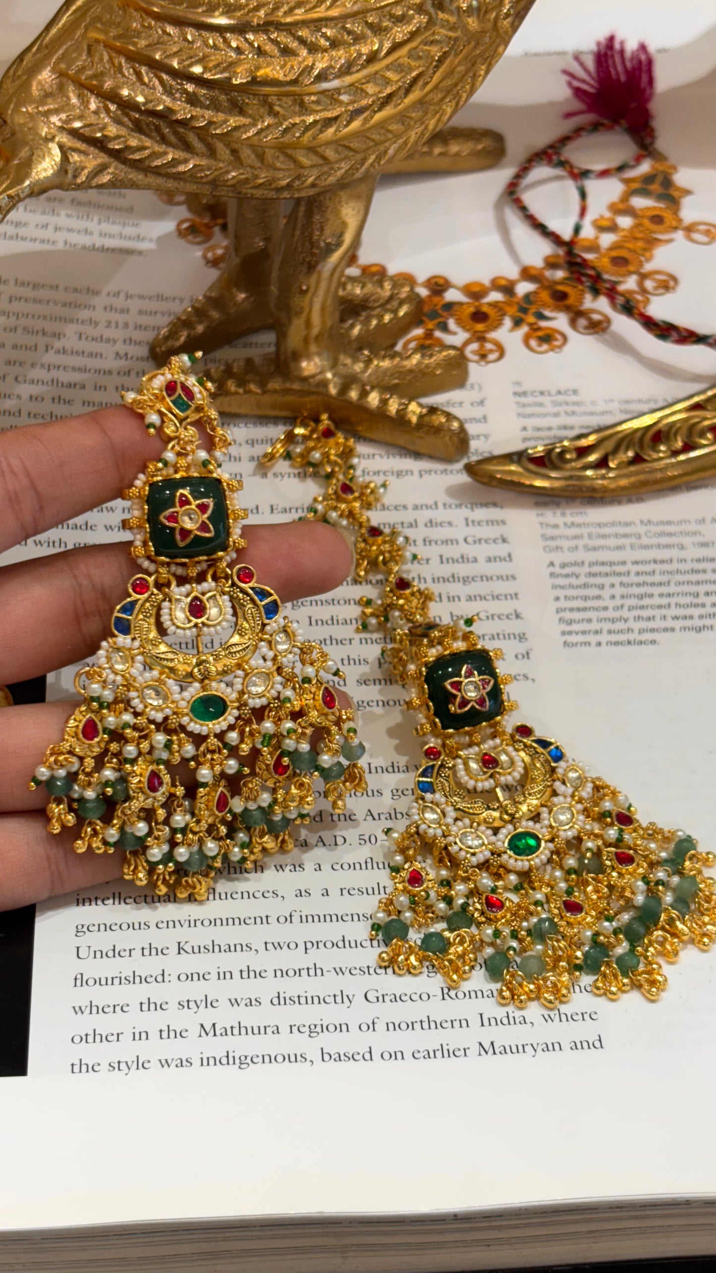Heritage emerald inlay rajwada kanoti earrings