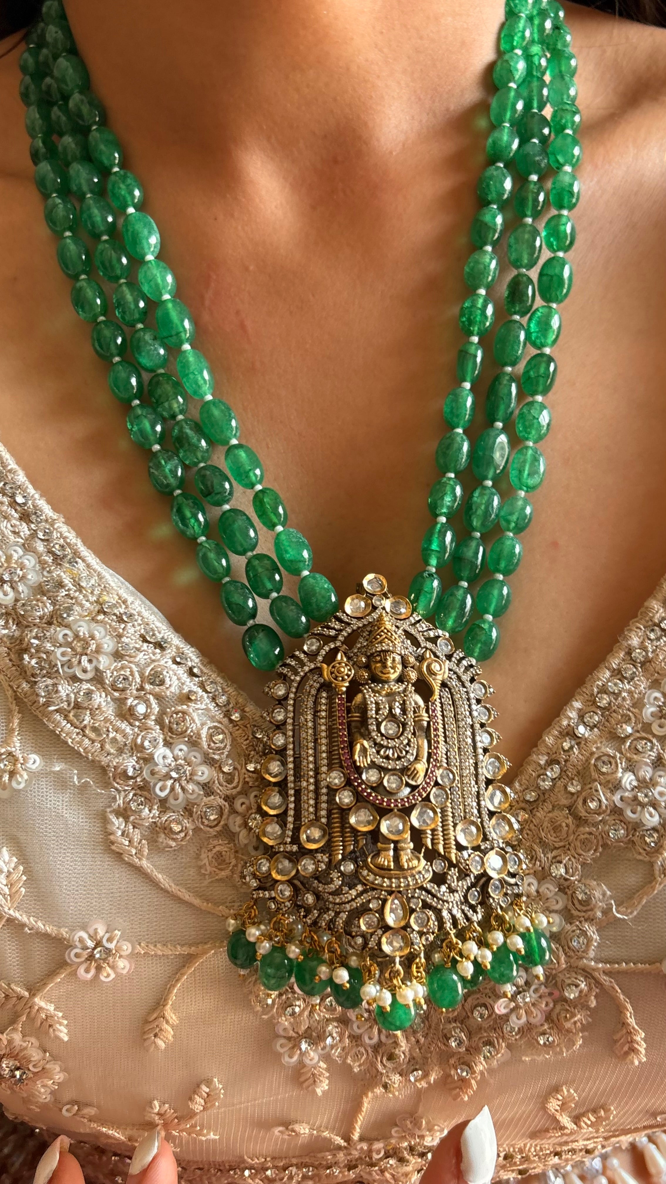 Emerald temple rani haar necklace with earrings