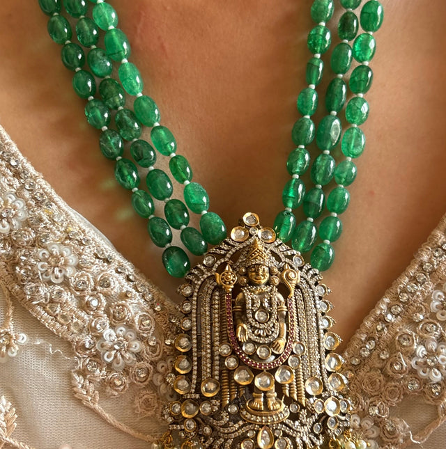 Emerald temple rani haar necklace with earrings