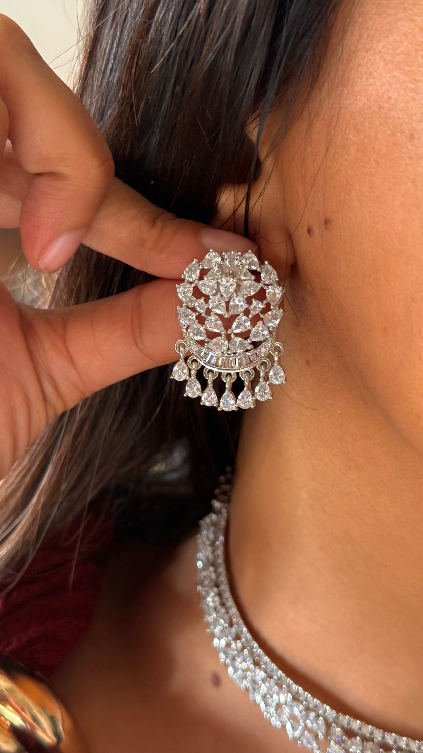 Cz diamond minimal collar necklace