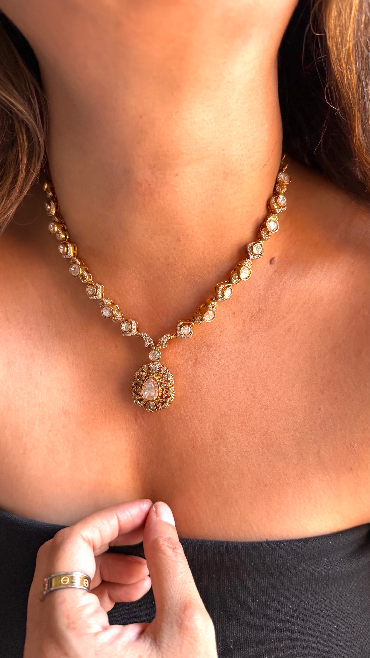 Lv Polki minimalist designer Necklace