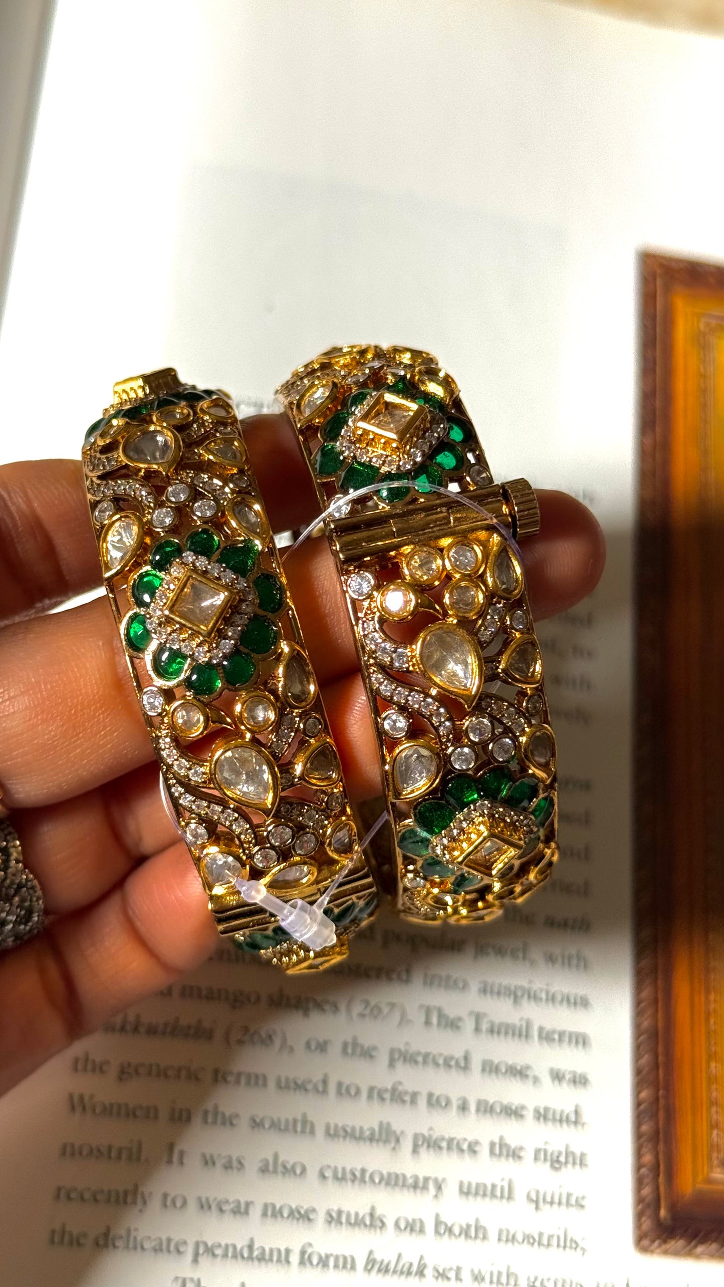Emerald victorian polki bangles