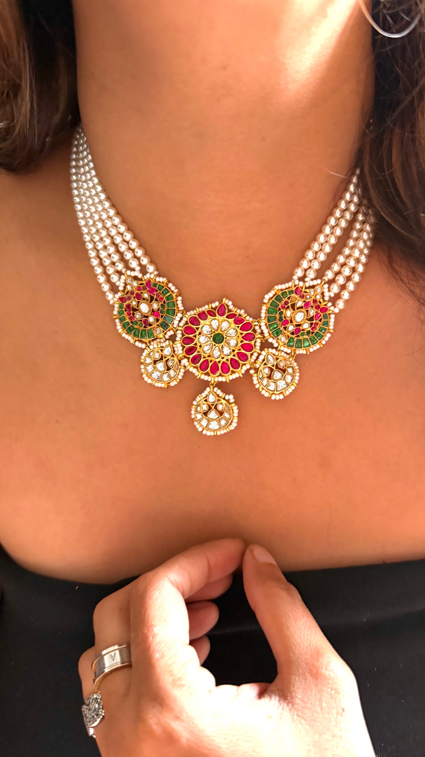 Peal pachi necklace