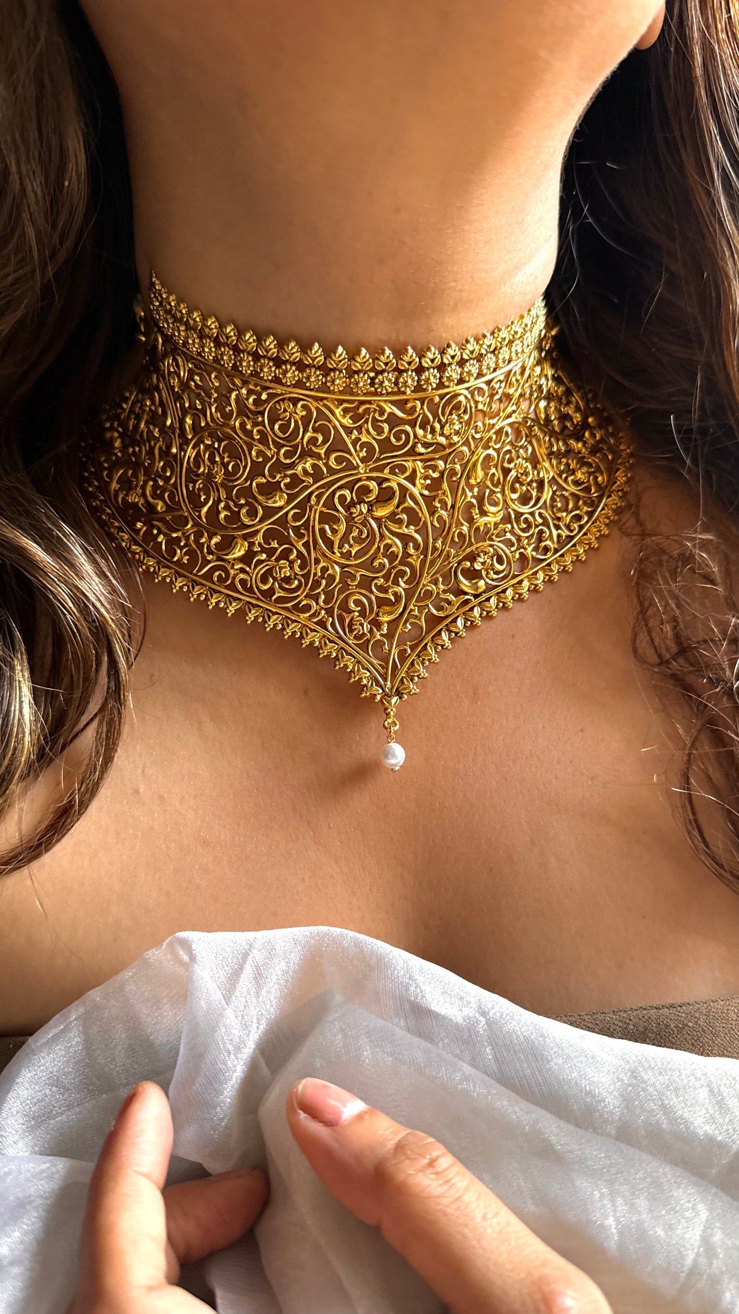 Dubai gold inspired Nakashee Choker with Pearl drop detailing