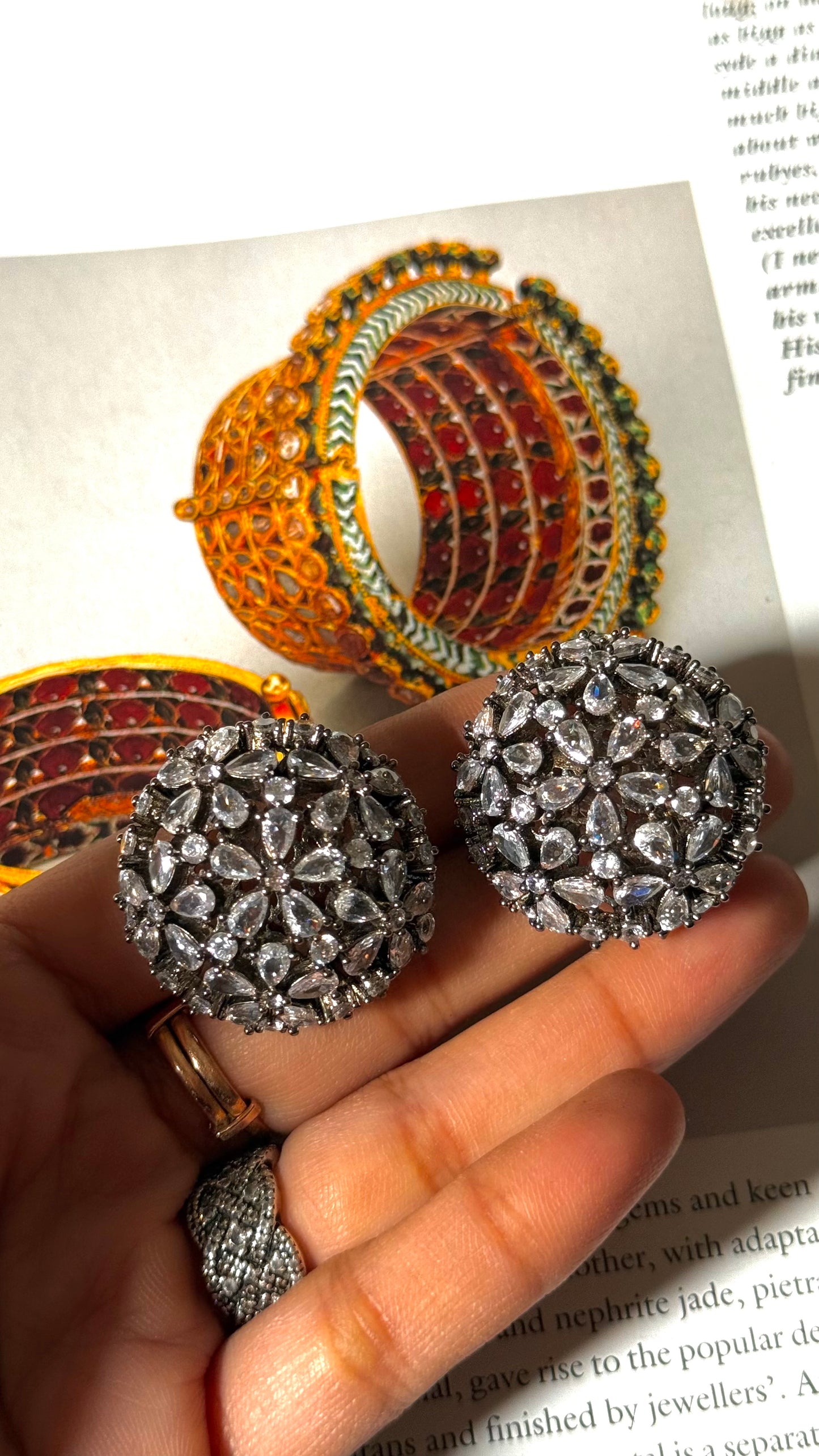 Zircon black metal studs