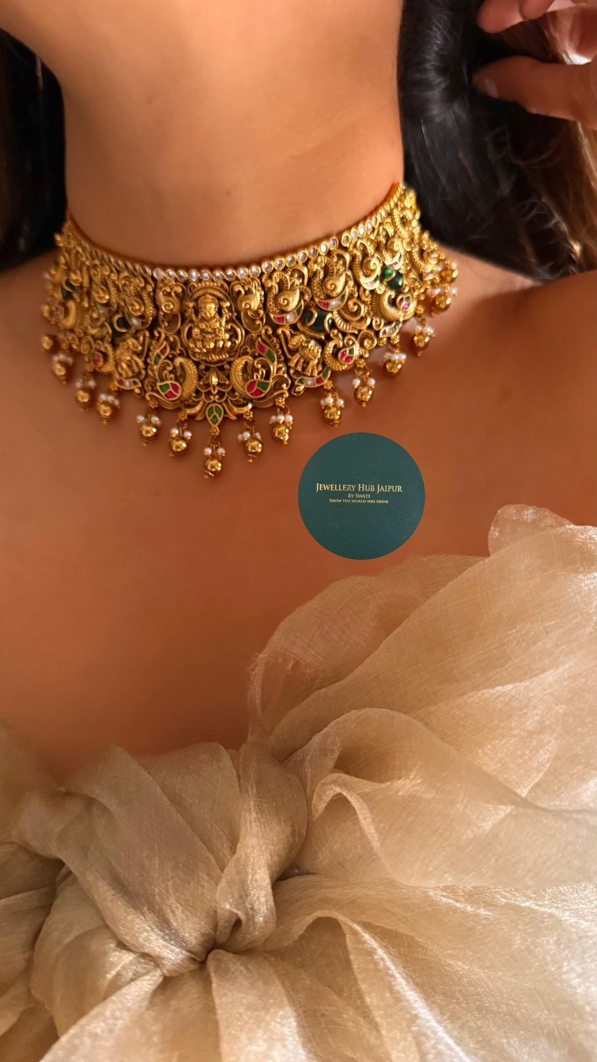 Goddess laxmi with emerald & rani pink choker set