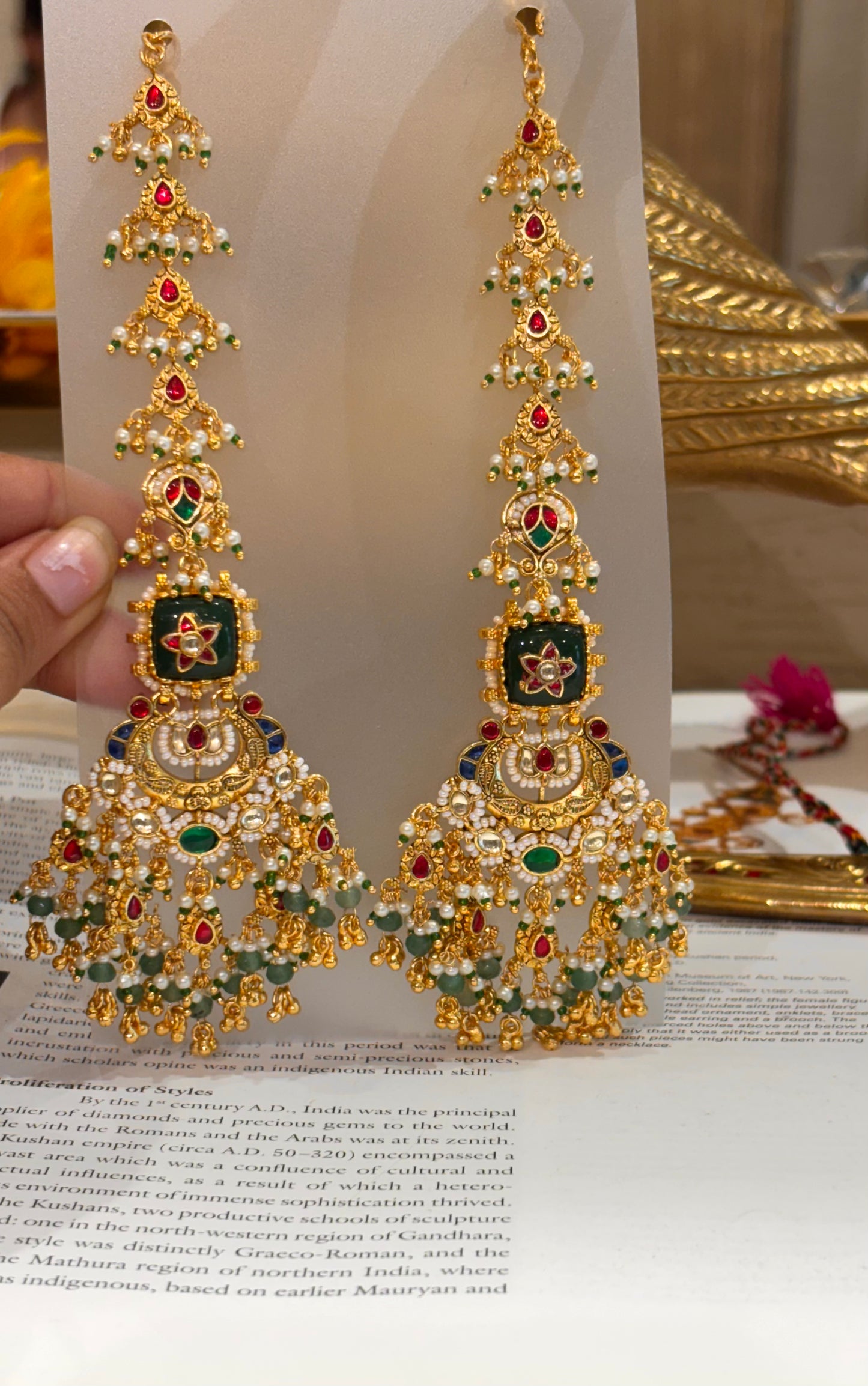 Heritage emerald inlay rajwada kanoti earrings