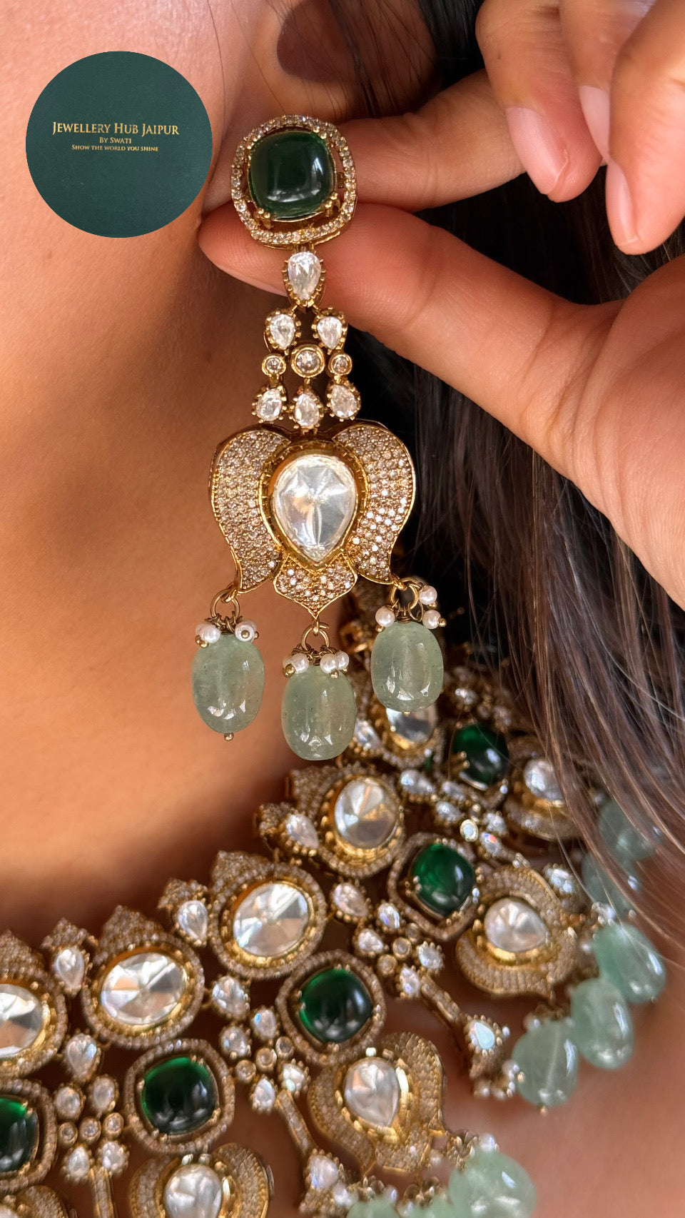 Emerald doublet wth pearl detailing mint drops bridal combo Necklace