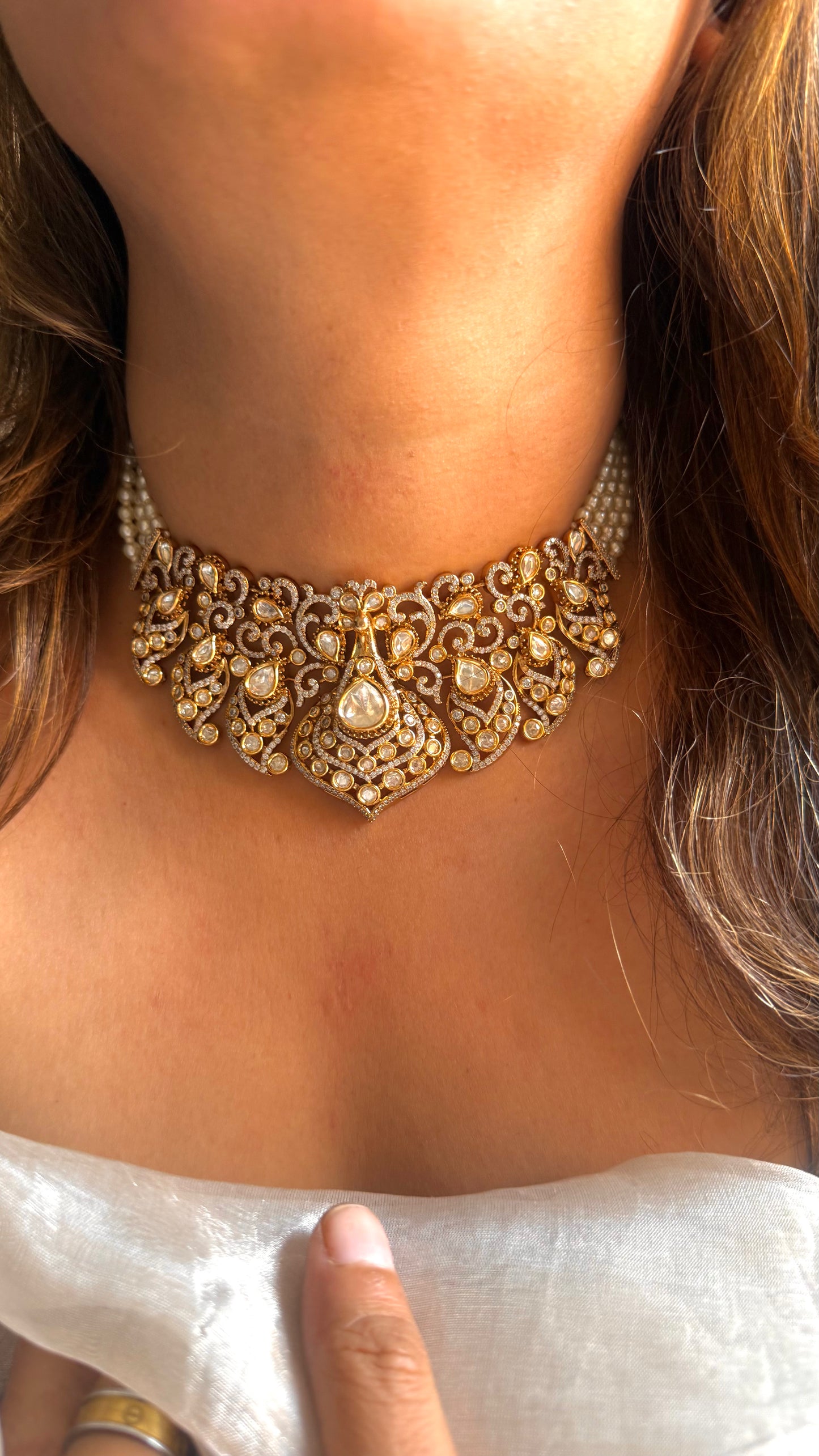 LV shade Polki designer choker with pearl detailing