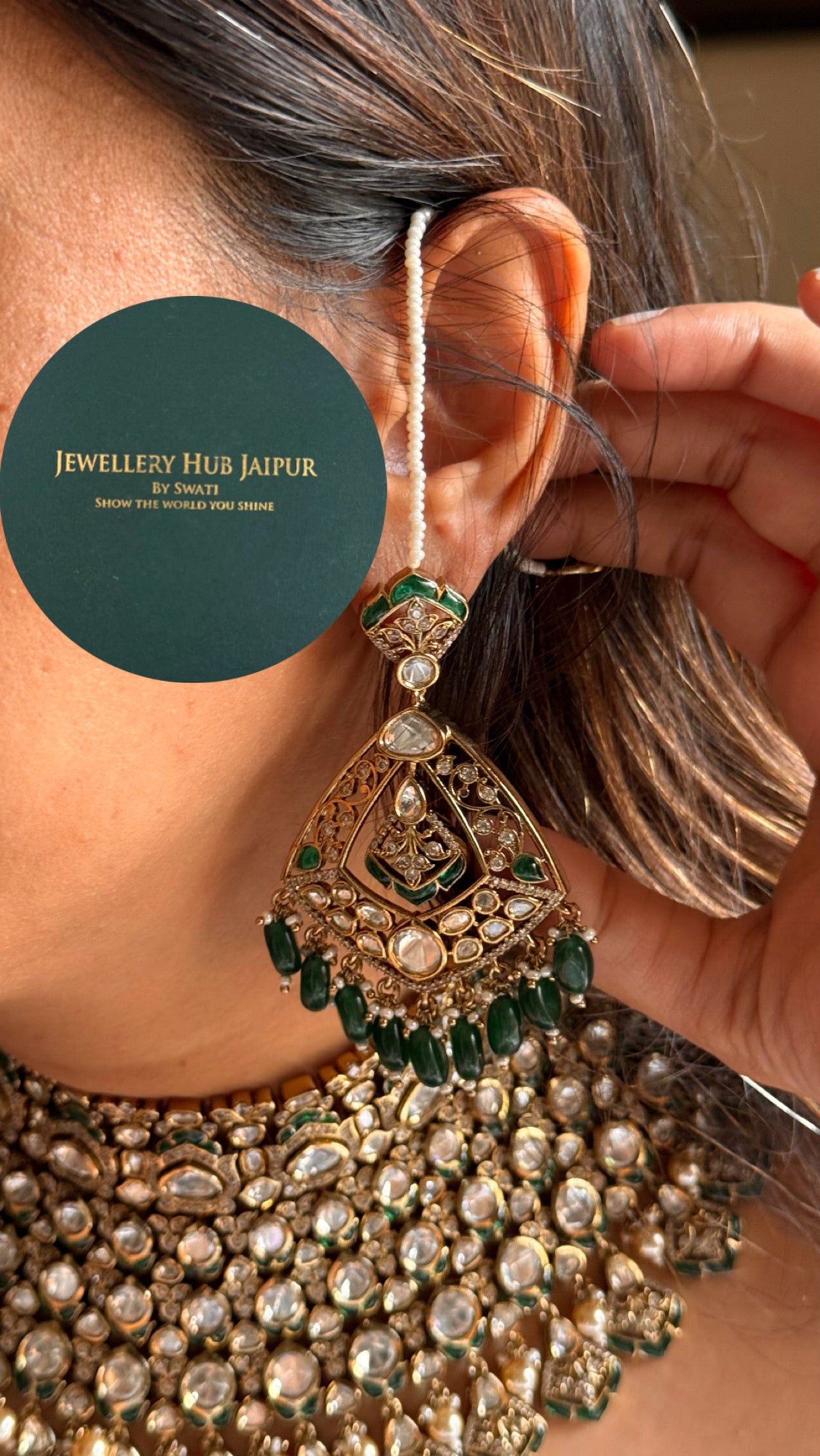 Moissanite emerald bridal takkar work choker