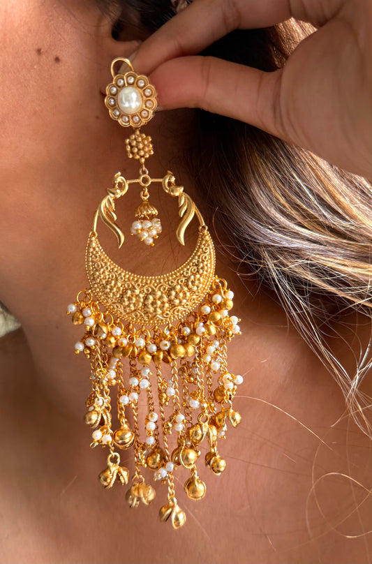 White doublet peacock golden jhumka