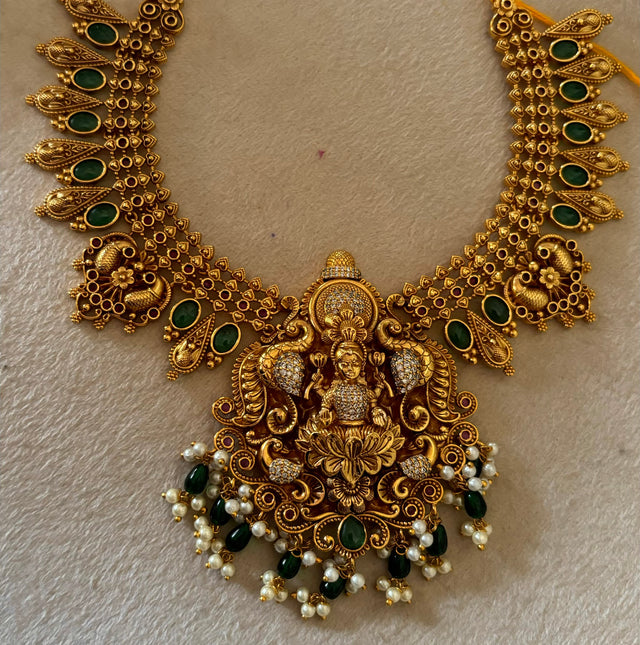 Temple jewellery with earrings