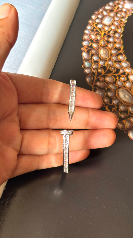Silver Tone with diamond Open Nail Bracelet