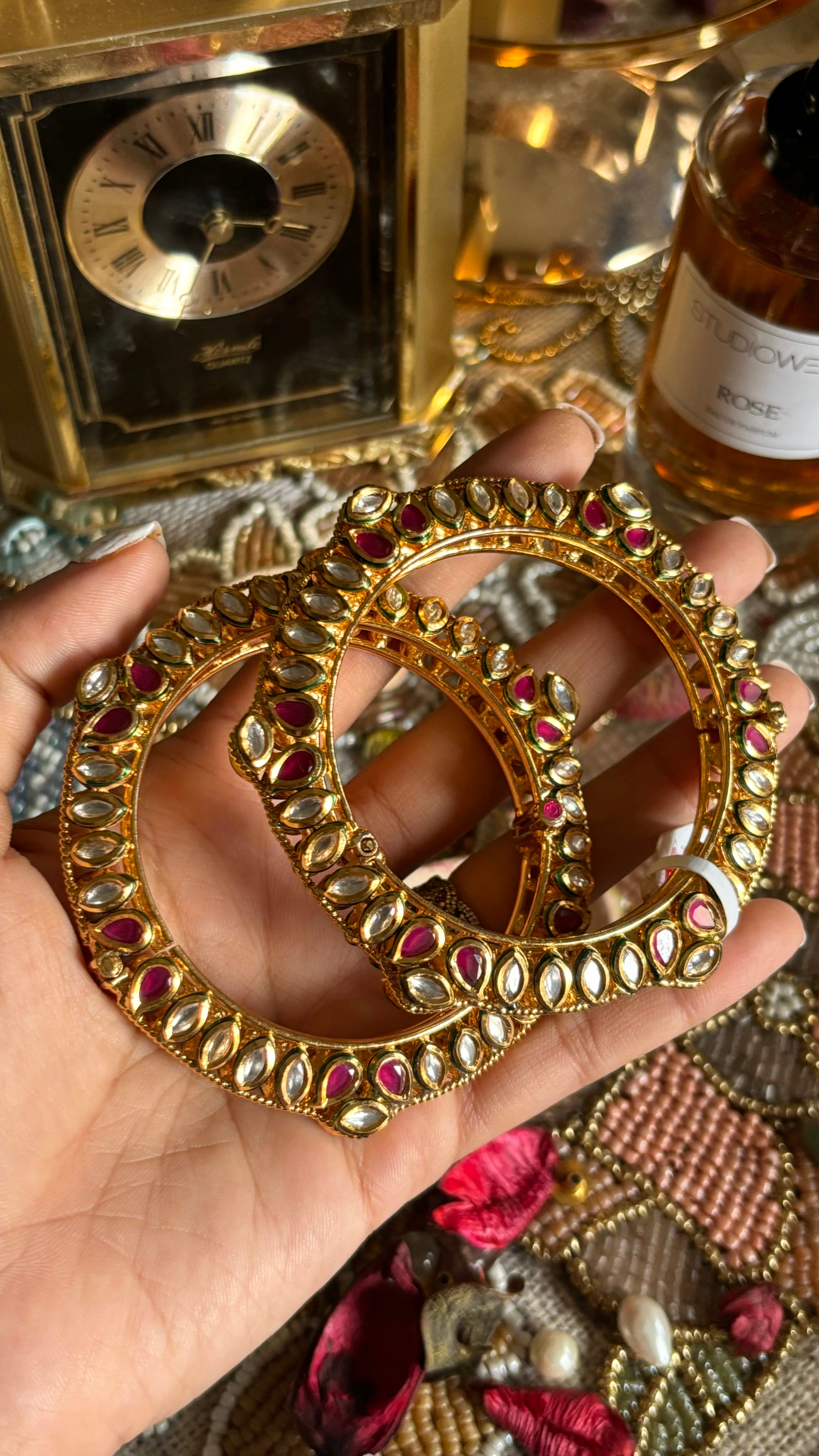 Meenakari ac kundan bangles