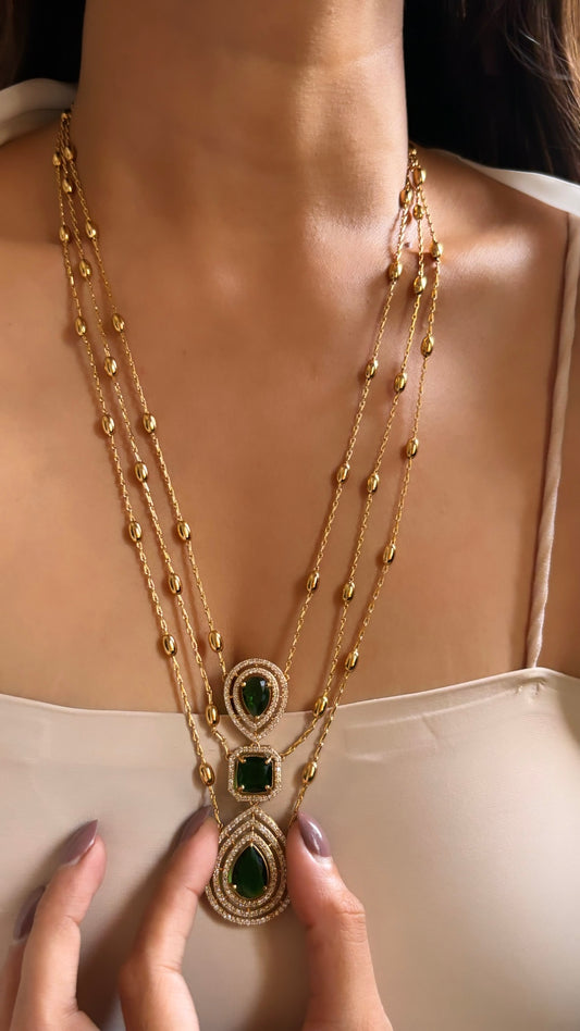 Emerald layered pendant necklace