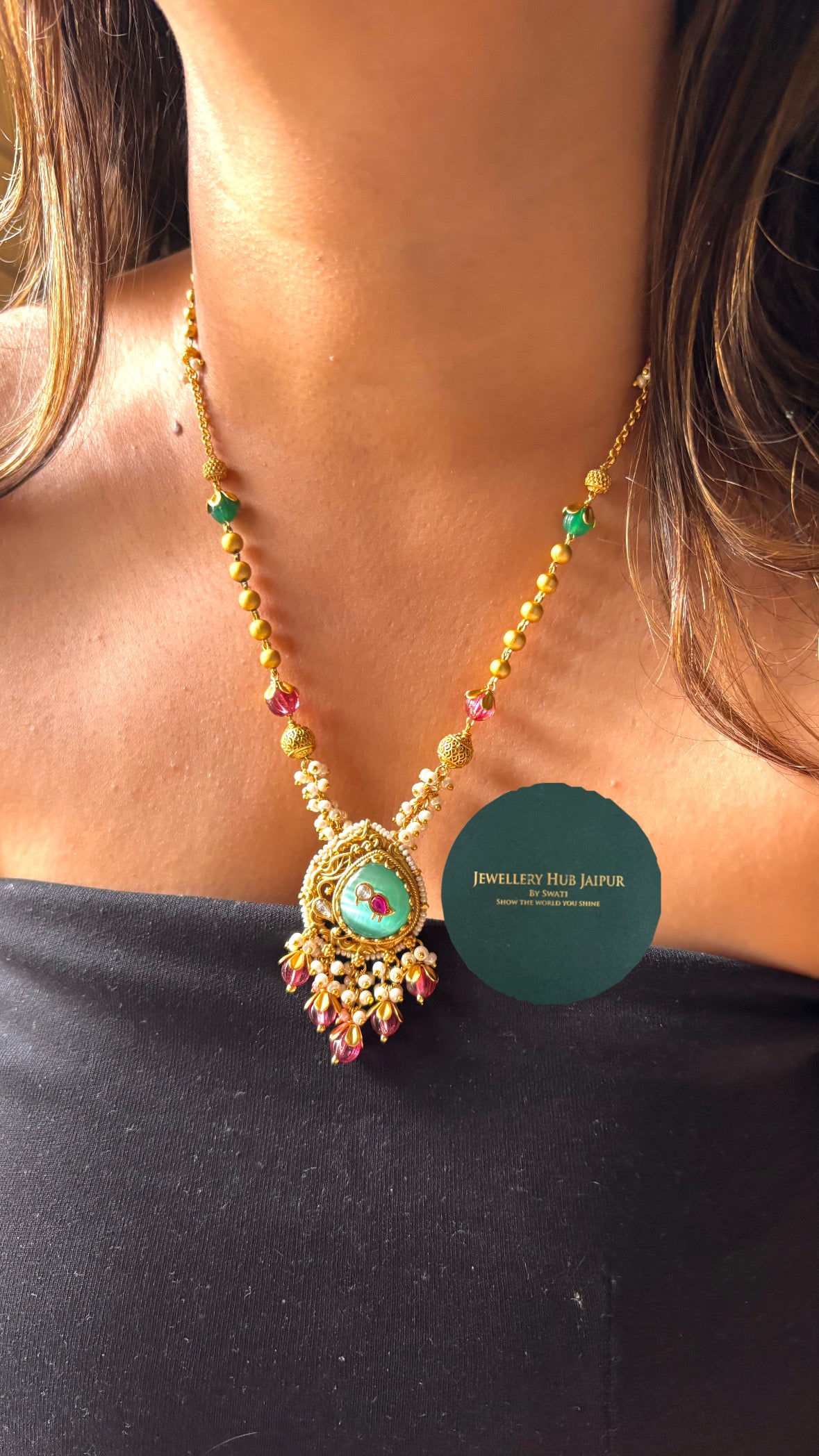 Mint Rajwada pendant set with tangerine beads