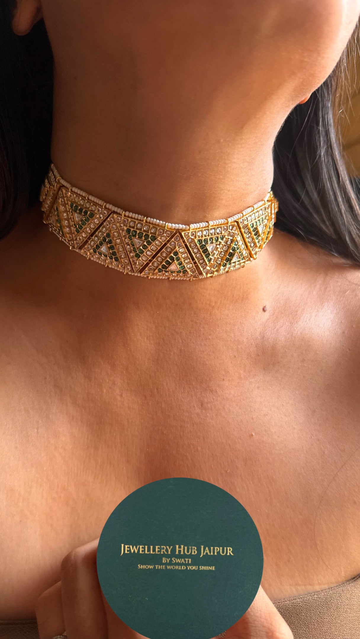 Paachi kundan emerald chikpatti