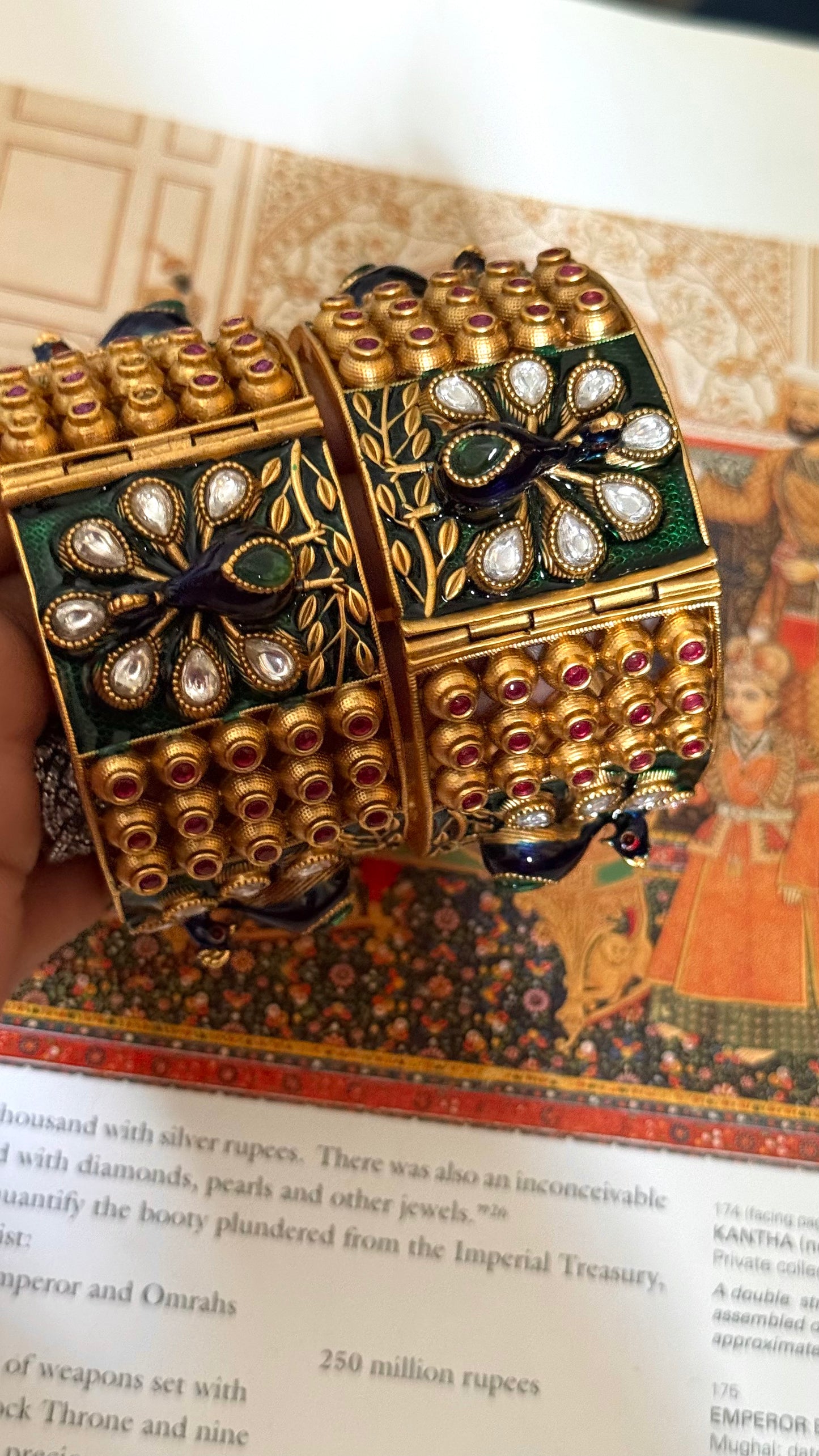 Peacock design emerald & rani pink rajwada openable bangle