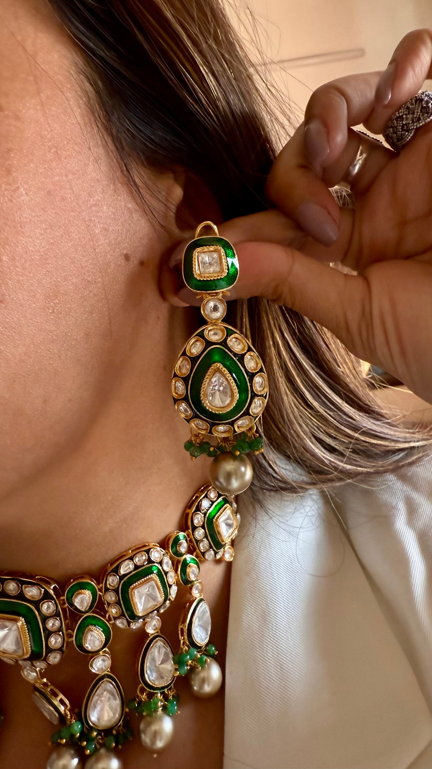 Paanabindu Emerald meenakari with cocktail drop with earrings