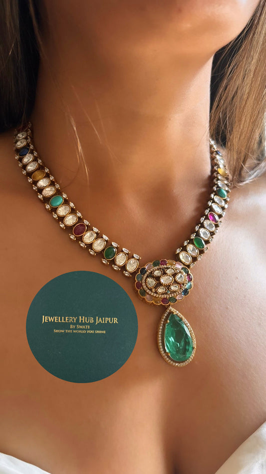 Navratna emerald collar necklace