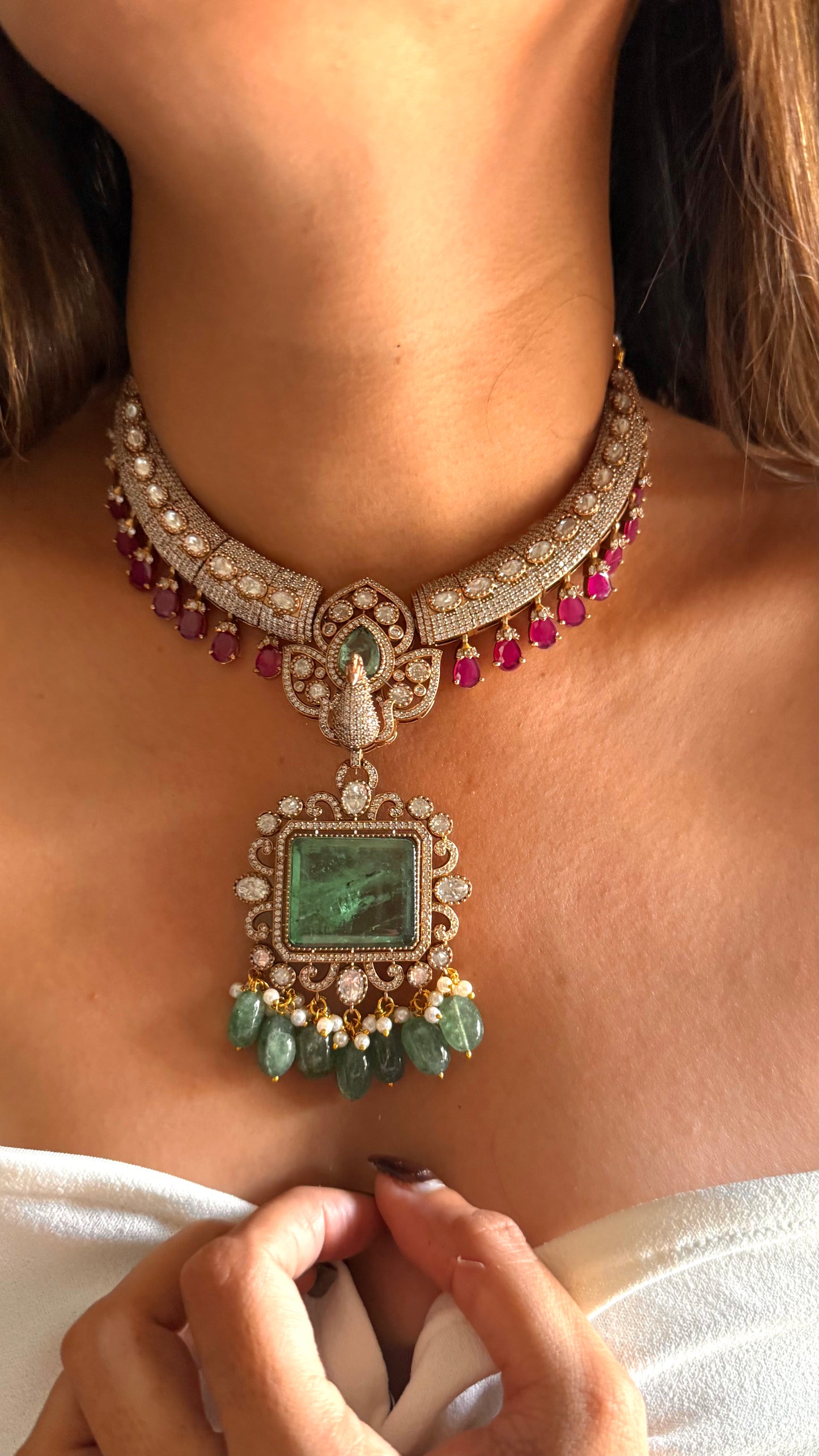 Mint doublet moissanite peacock with rani pink drops set