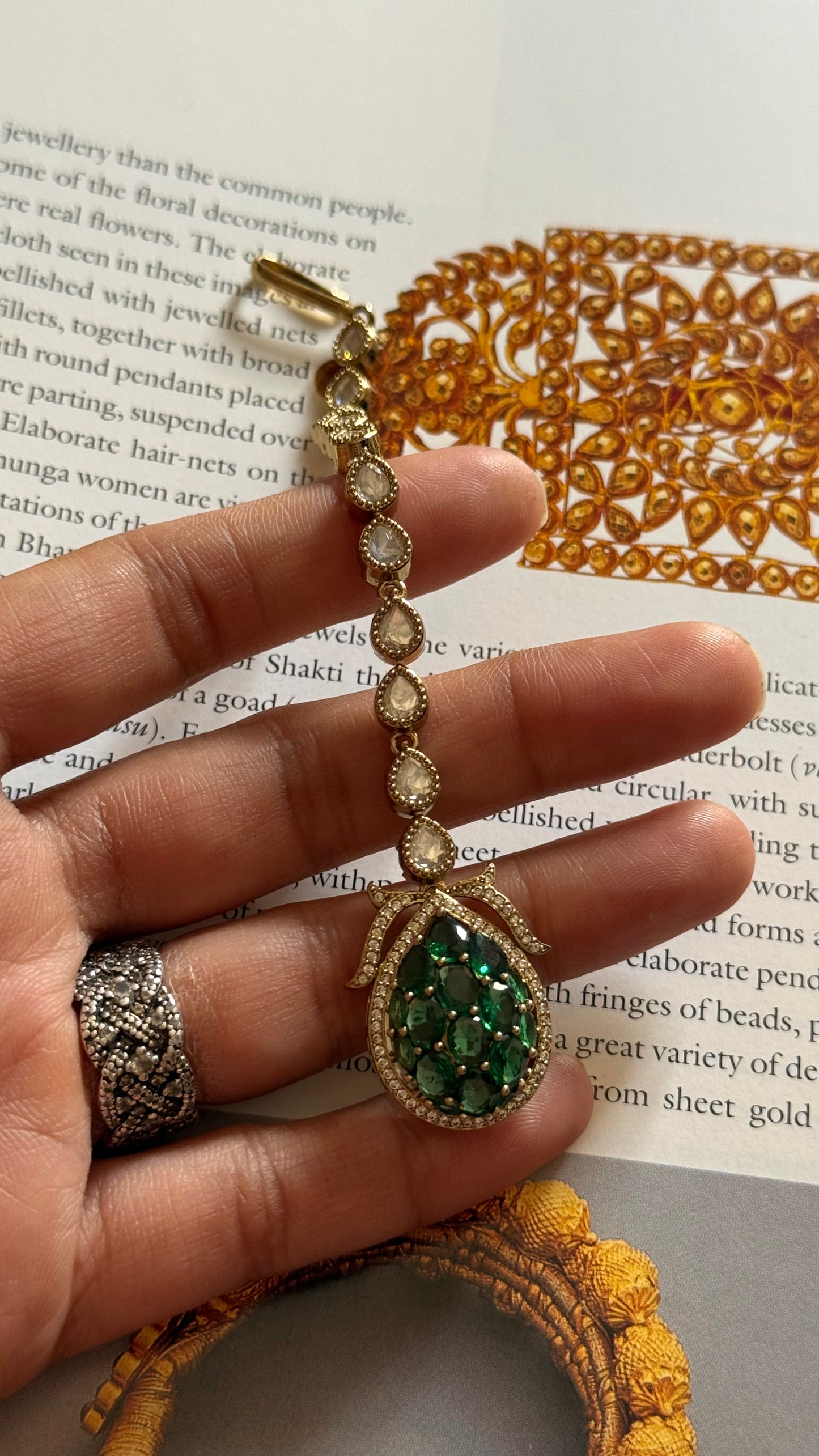 Emerald Victorian baby maangtikka